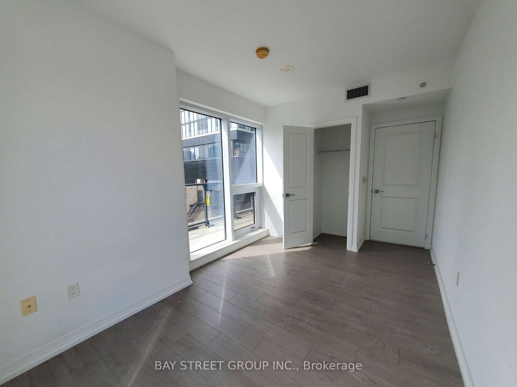 251 Jarvis Street 306 Property Photo 6