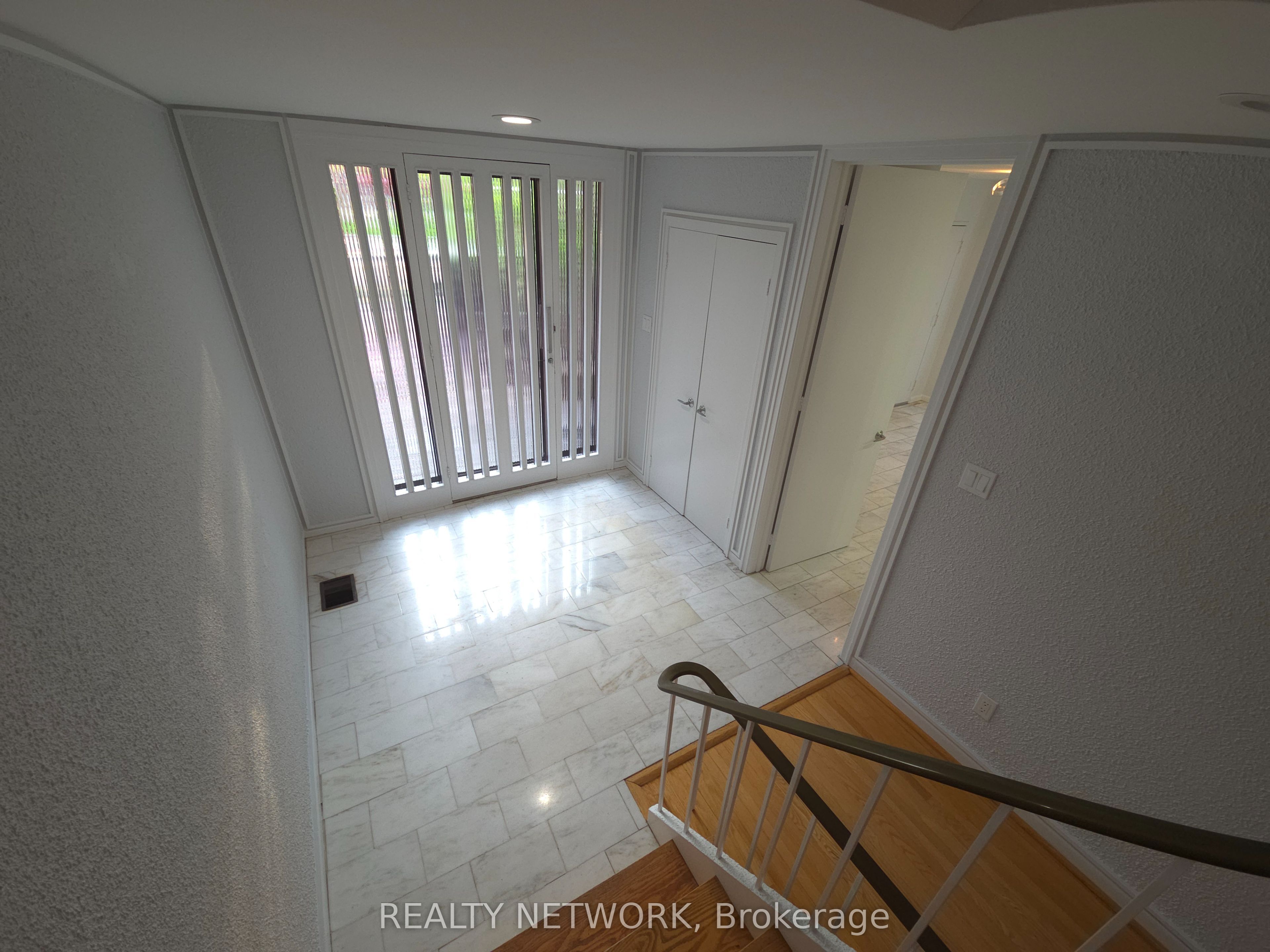 89 Elmsthorpe Avenue Property Photo 7