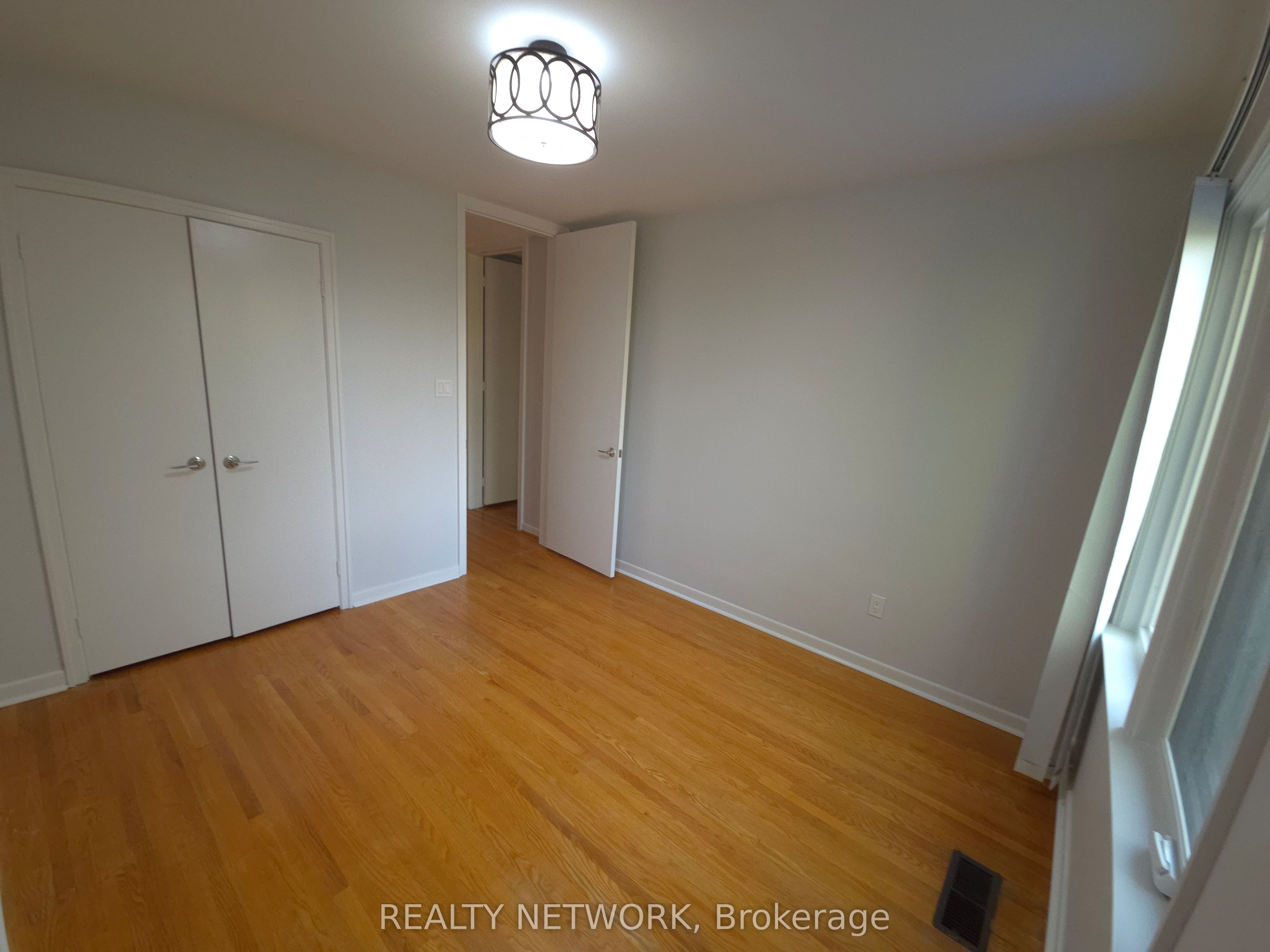 89 Elmsthorpe Avenue Property Photo 28
