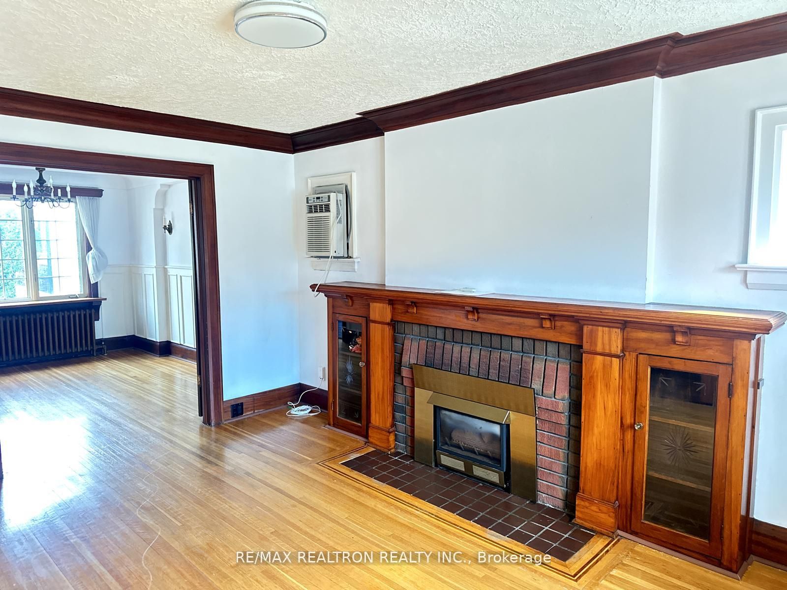 372 St Germain Avenue Property Photo 7