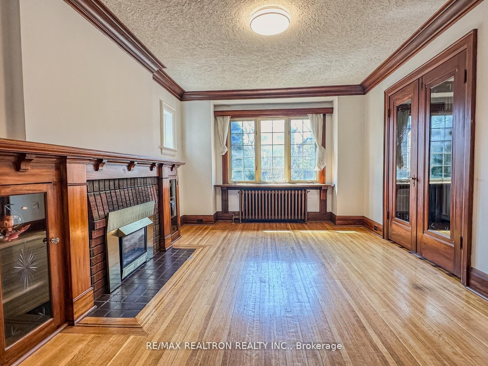 372 St Germain Avenue Property Photo 15
