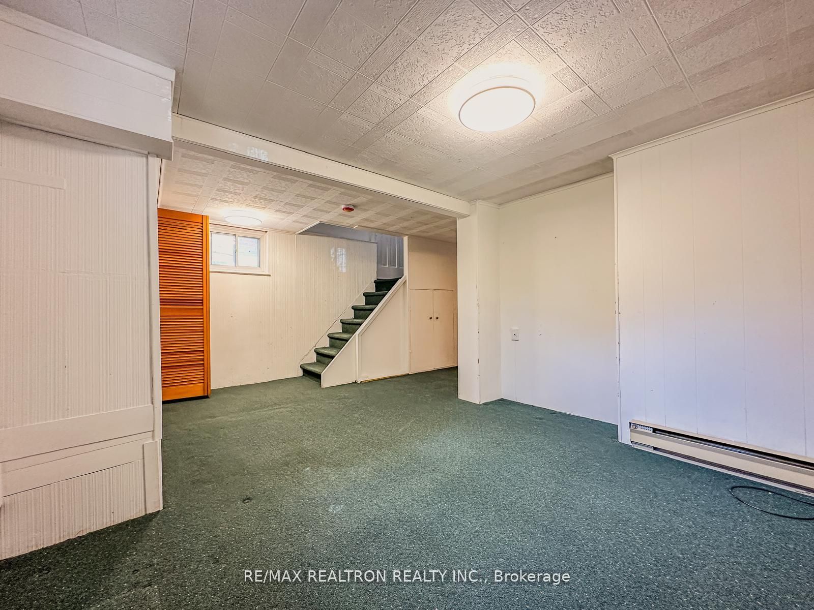 372 St Germain Avenue Property Photo 25
