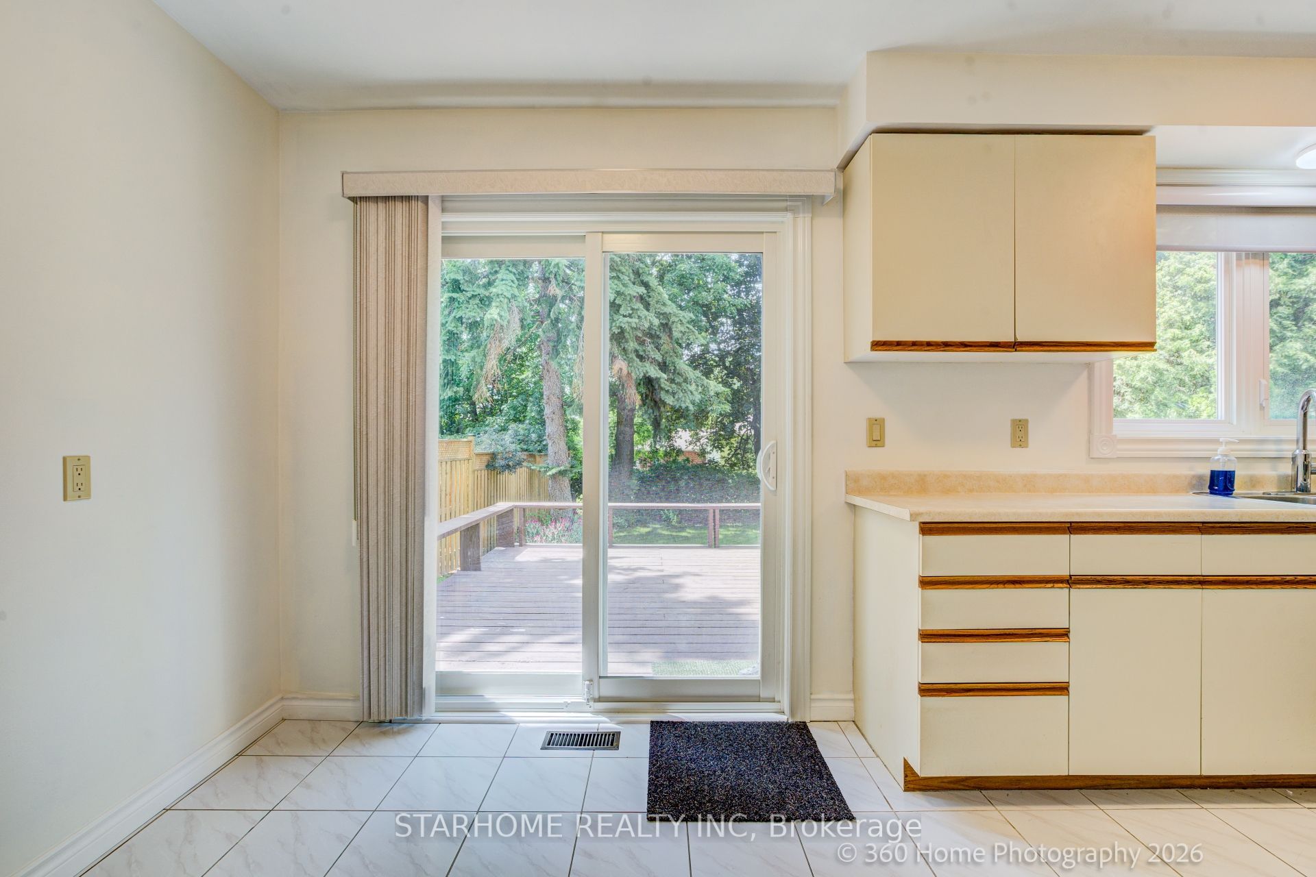 8 Shaughnessy Boulevard Property Photo 13
