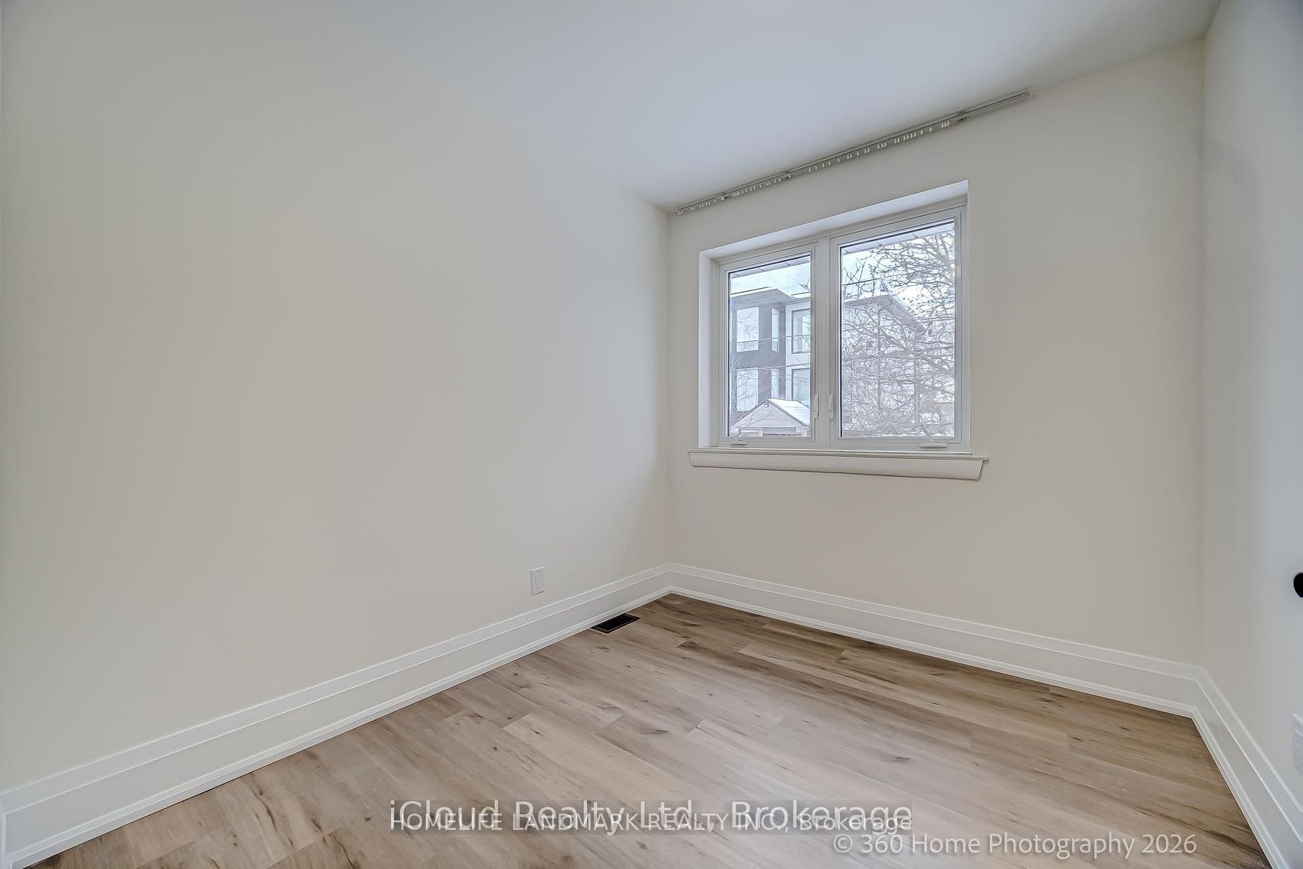73 Berkinshaw Crescent Property Photo 14