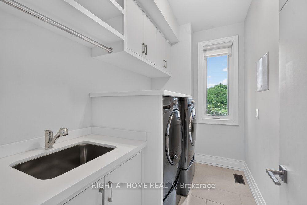 255 Willowdale Avenue Property Photo 43