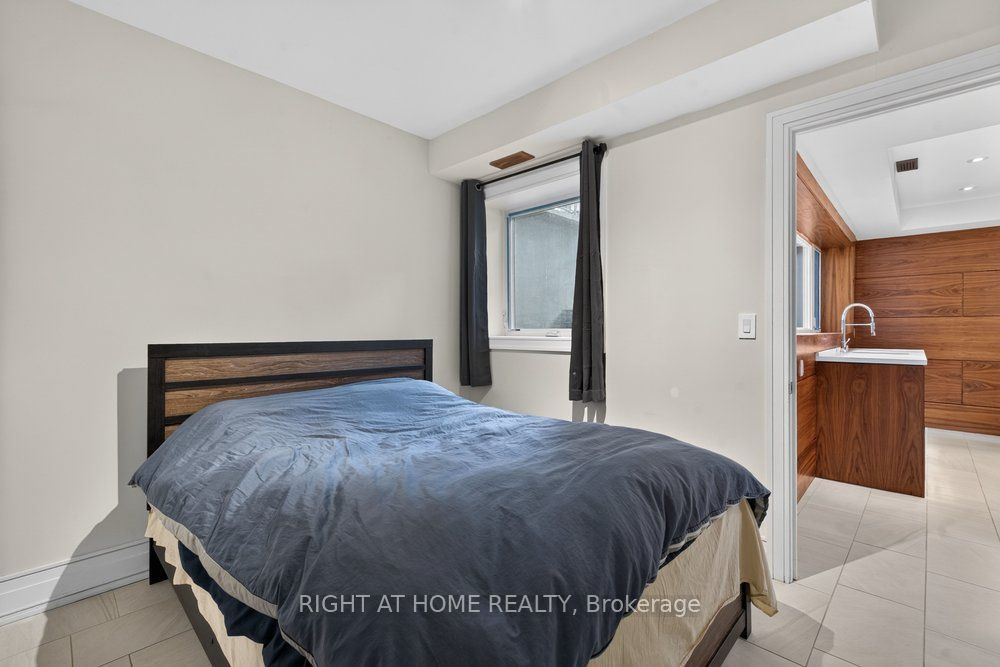 255 Willowdale Avenue Property Photo 47