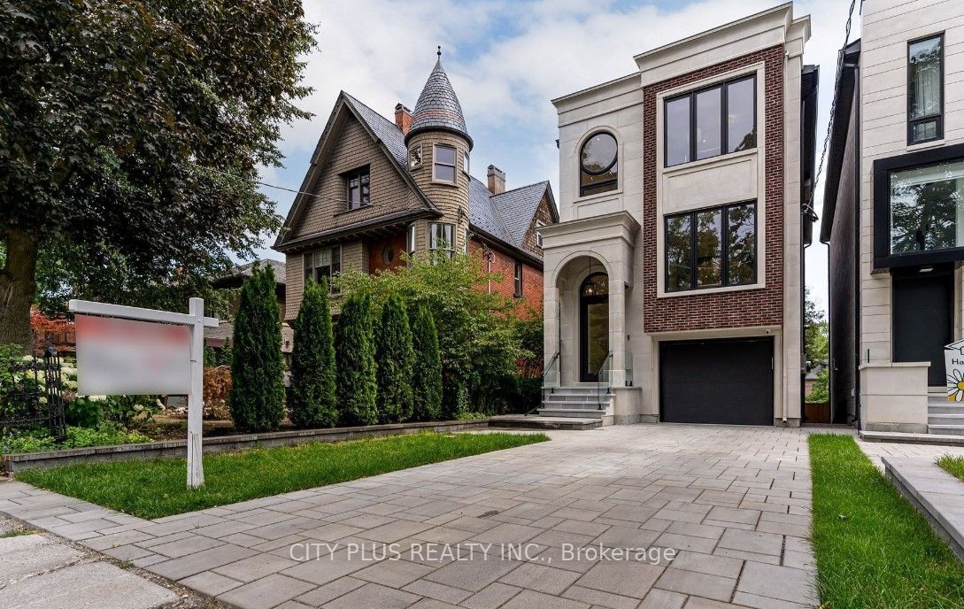 119 Glengrove Avenue W Property Photo 1