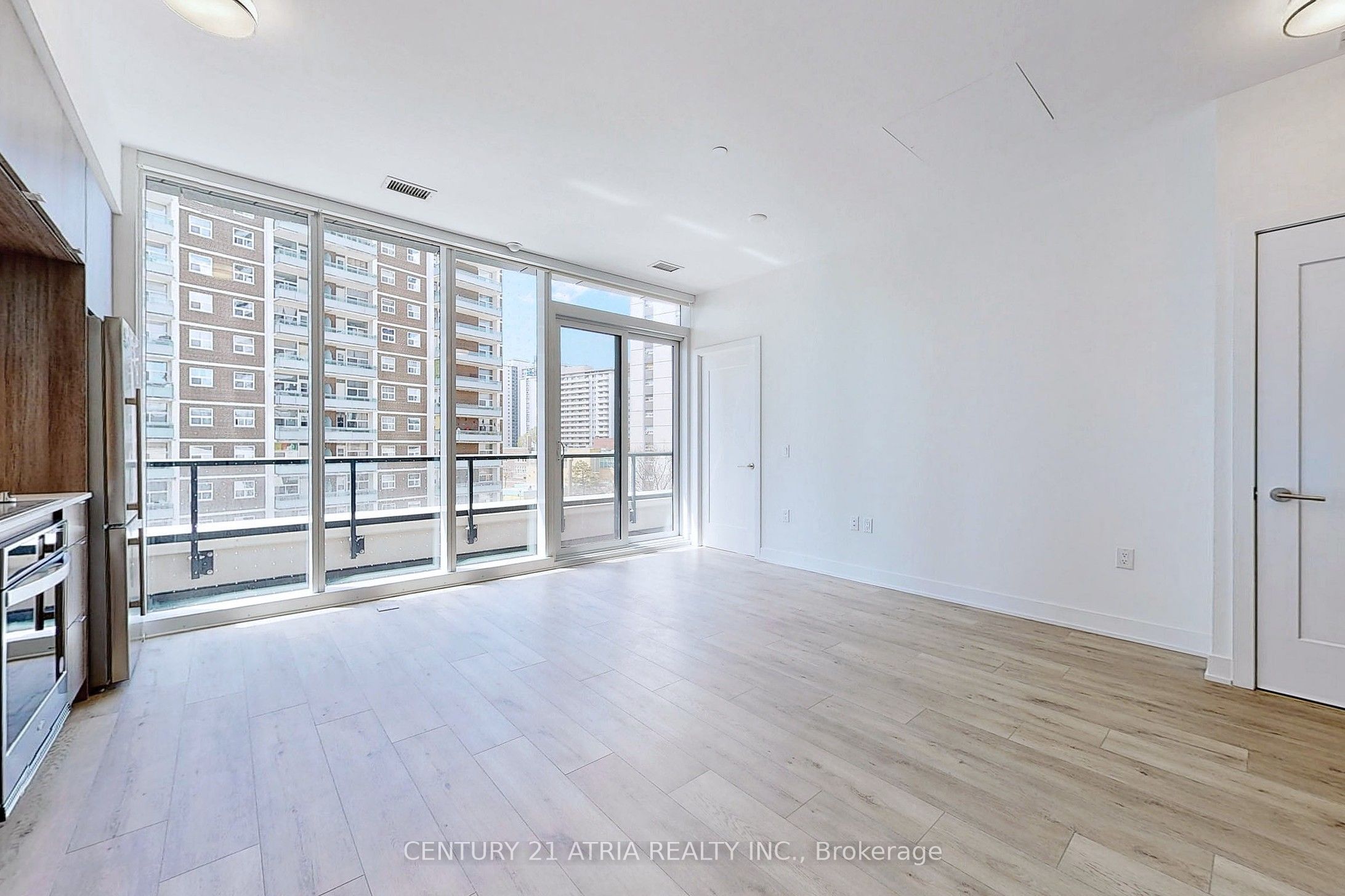 585 Bloor Street E 420 Property Photo 11