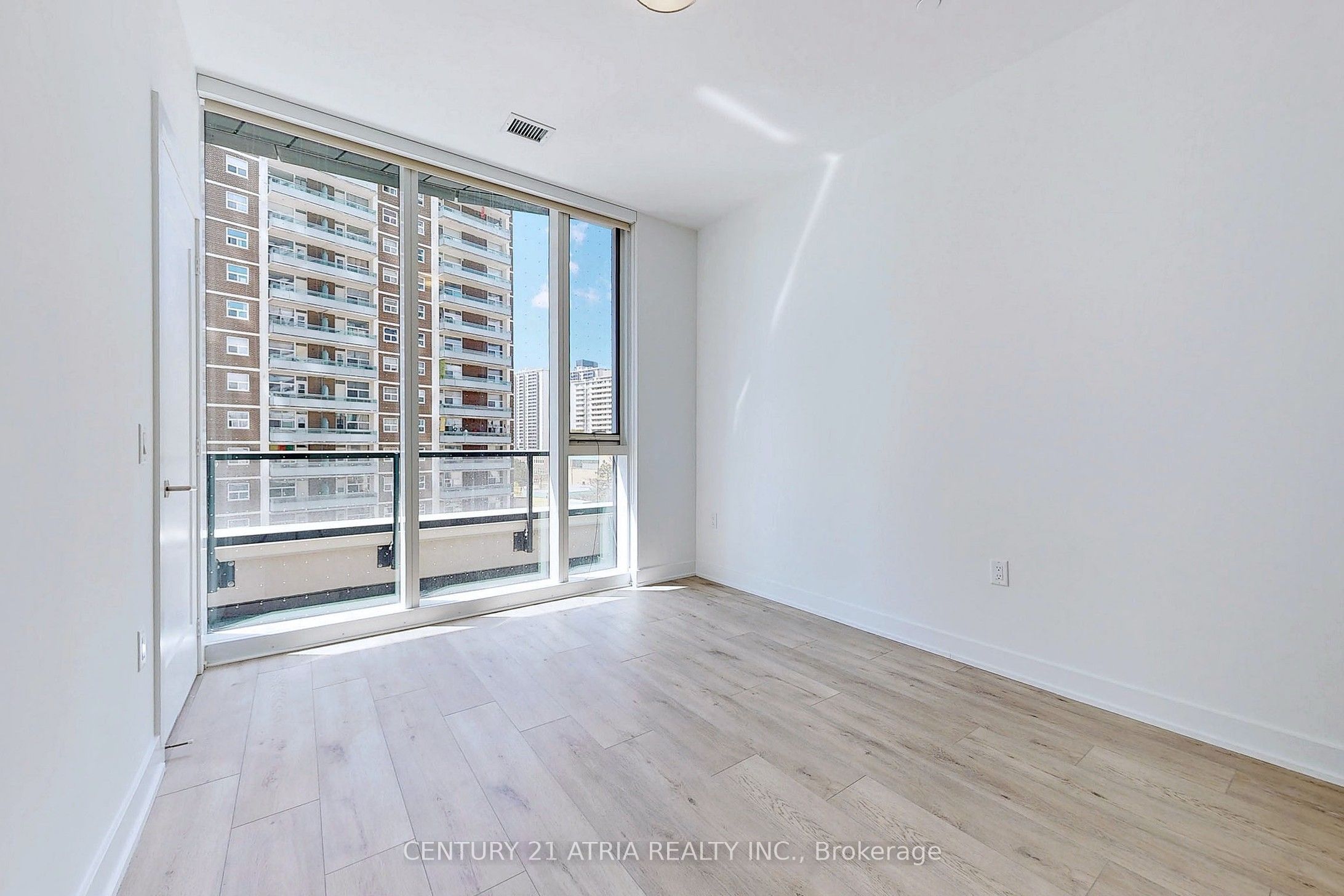 585 Bloor Street E 420 Property Photo 21