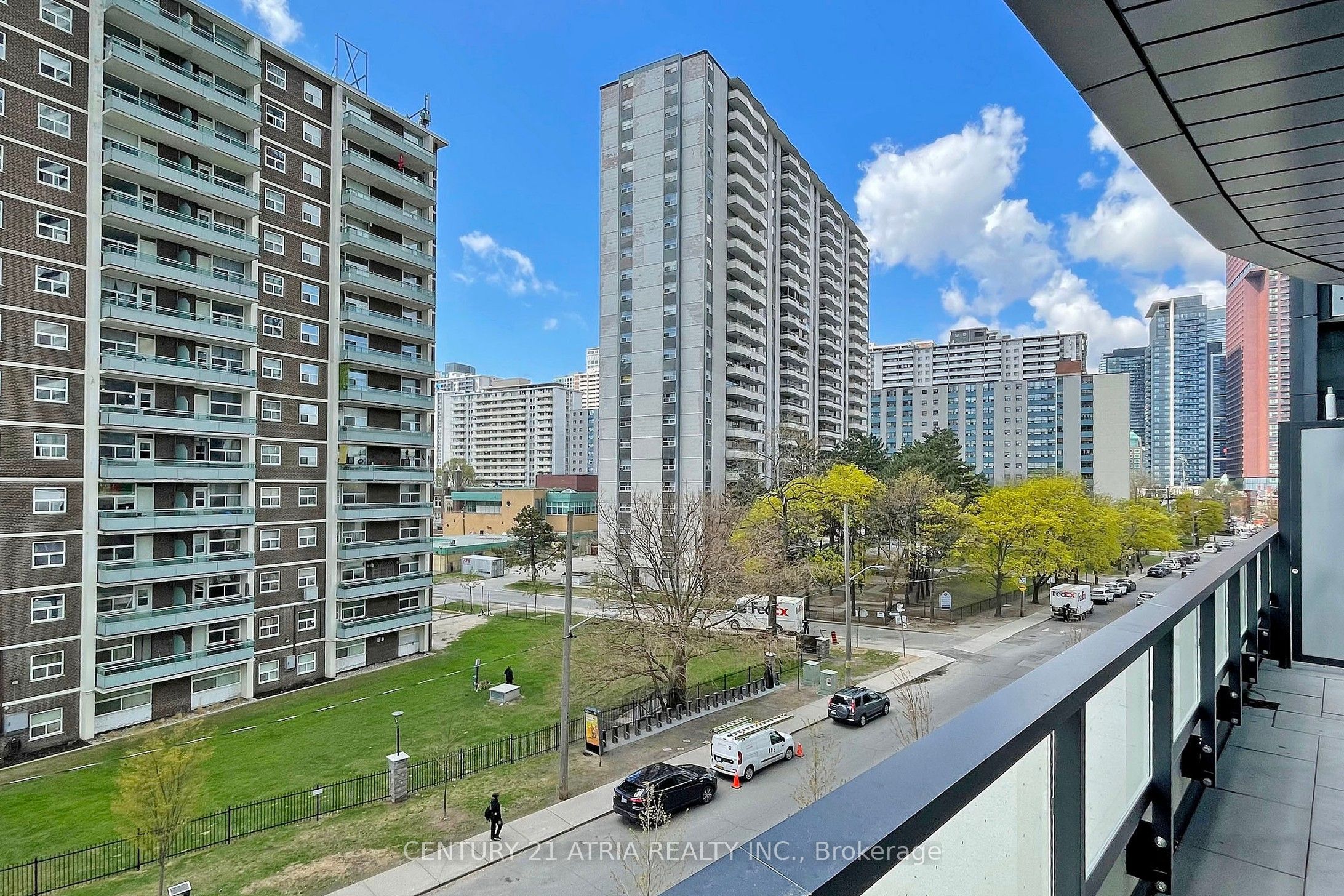 585 Bloor Street E 420 Property Photo 35