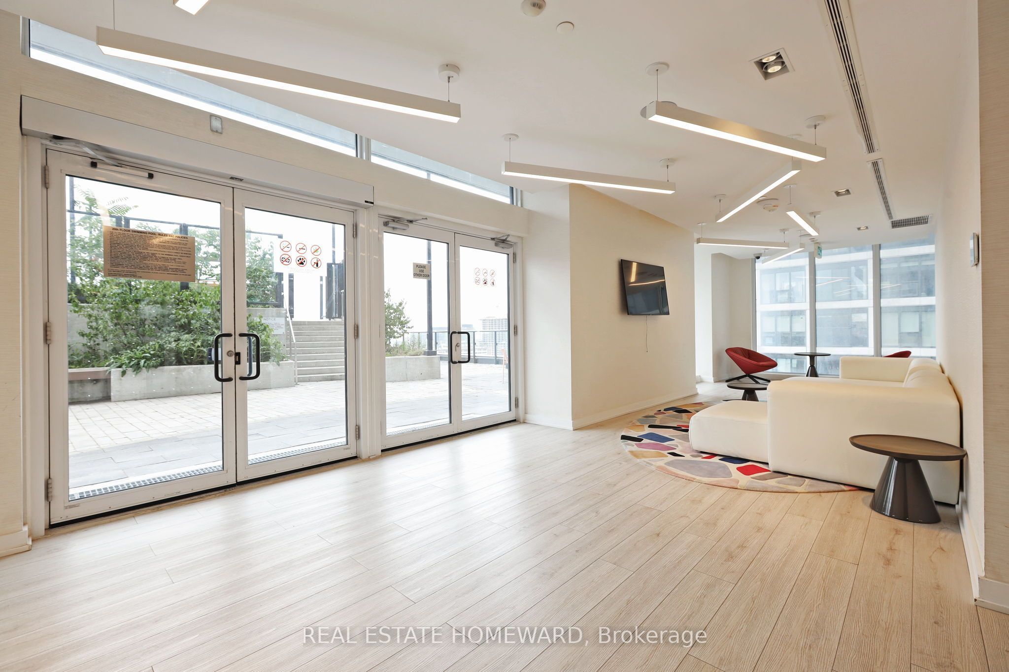 251 Jarvis Street 2006 Property Photo 25