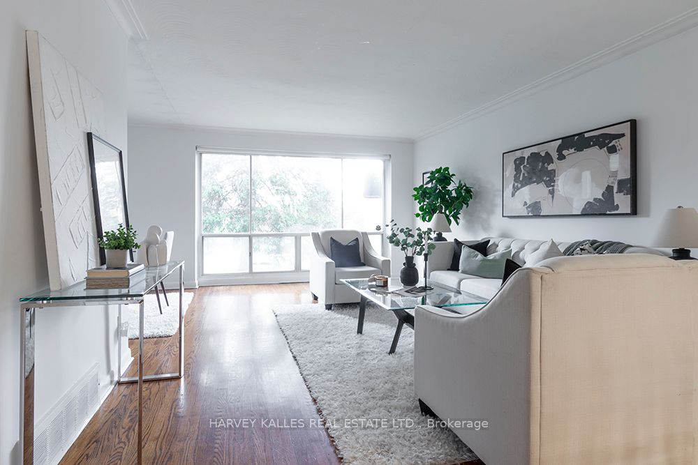 135 Combe Avenue Property Photo 6