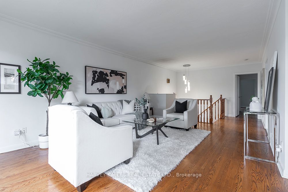 135 Combe Avenue Property Photo 7