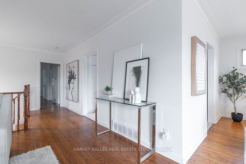 135 Combe Avenue Property Photo 8