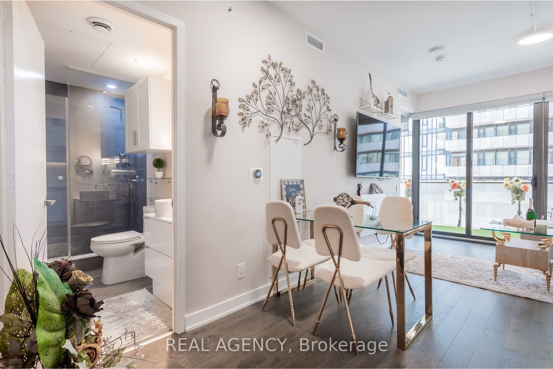 185 Roehampton Avenue 2512 Property Photo 11