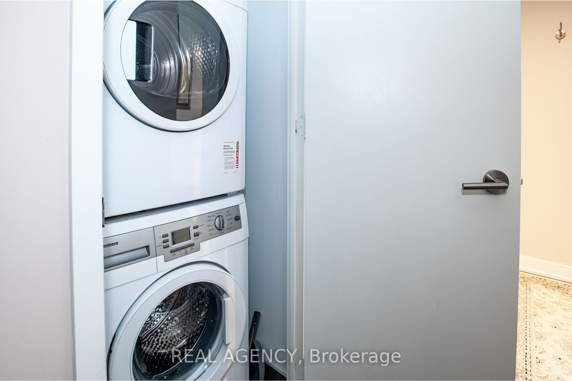 185 Roehampton Avenue 2512 Property Photo 20