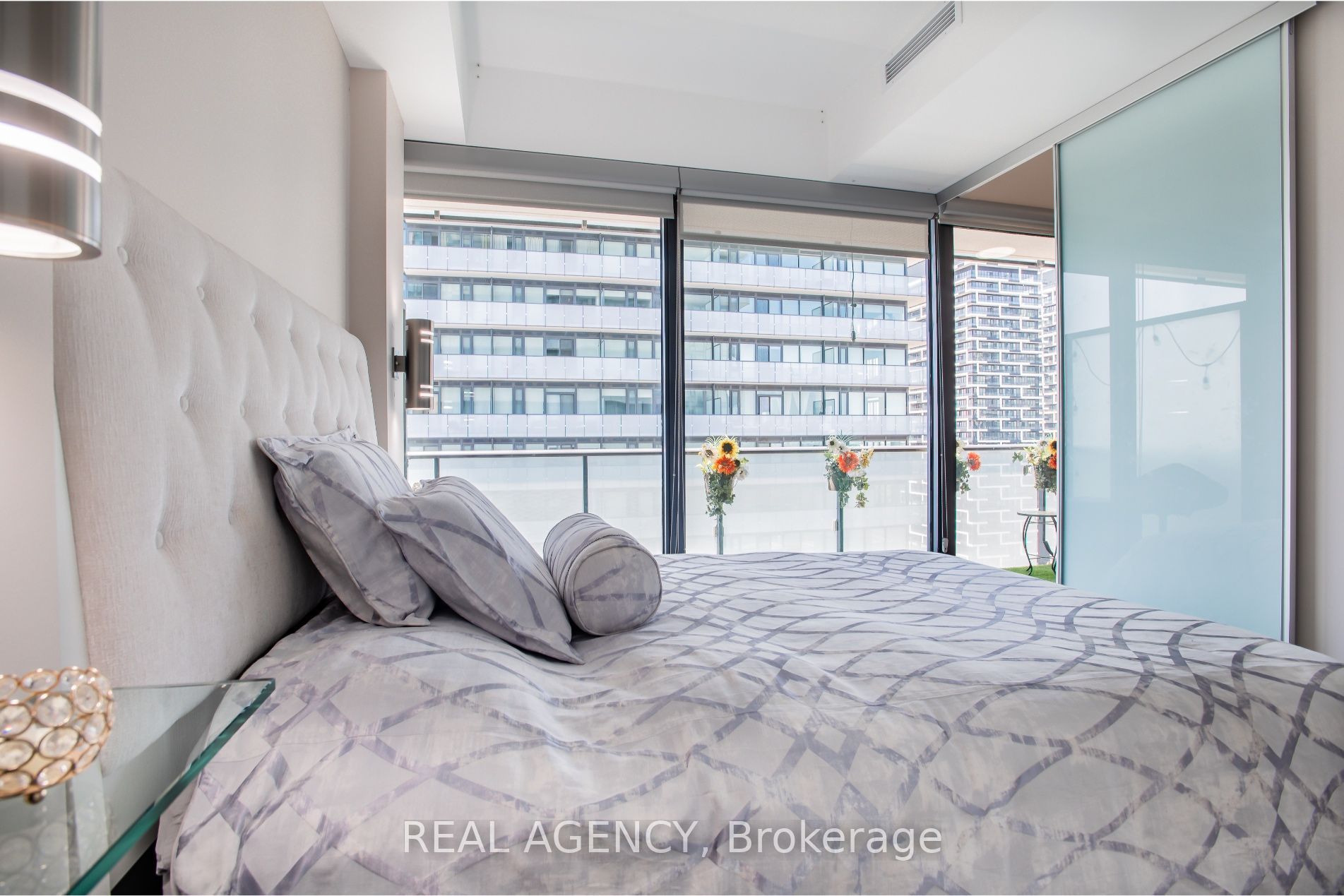 185 Roehampton Avenue 2512 Property Photo 22