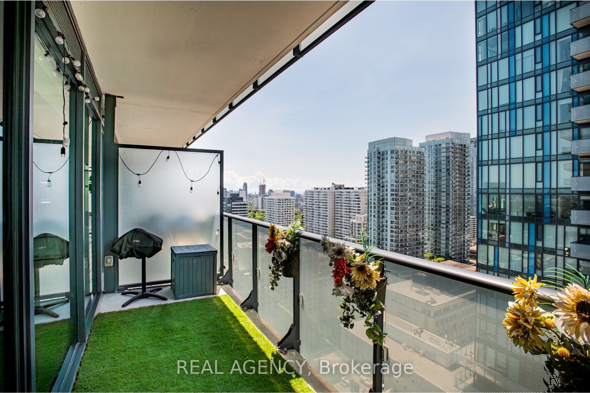 185 Roehampton Avenue 2512 Property Photo 26