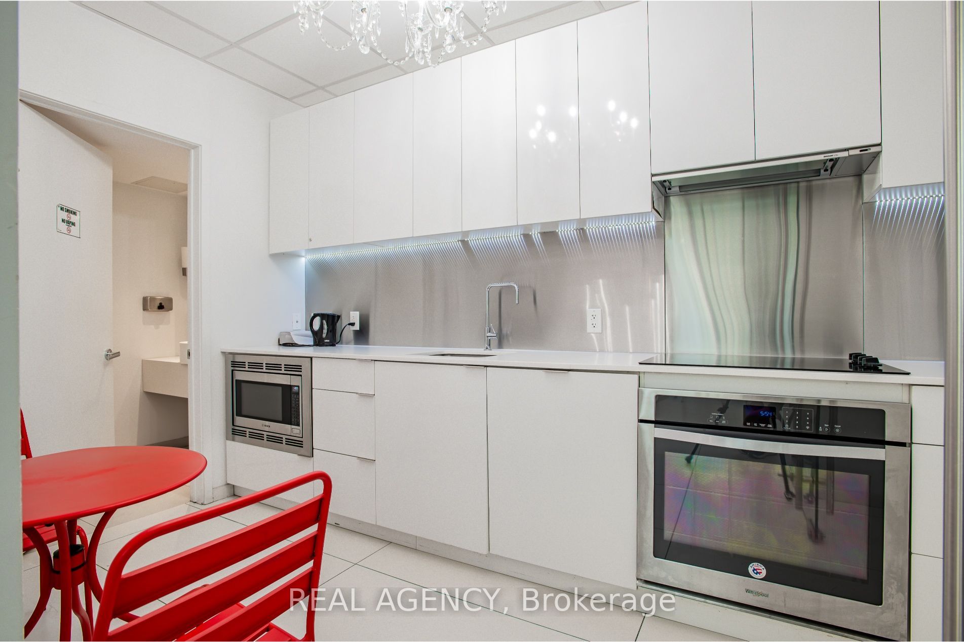 185 Roehampton Avenue 2512 Property Photo 33