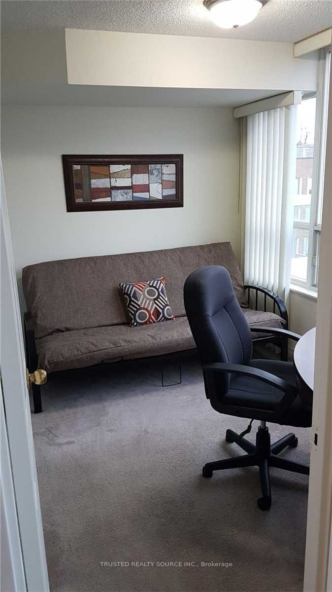 43 Eglinton Avenue E 1808 Property Photo 13