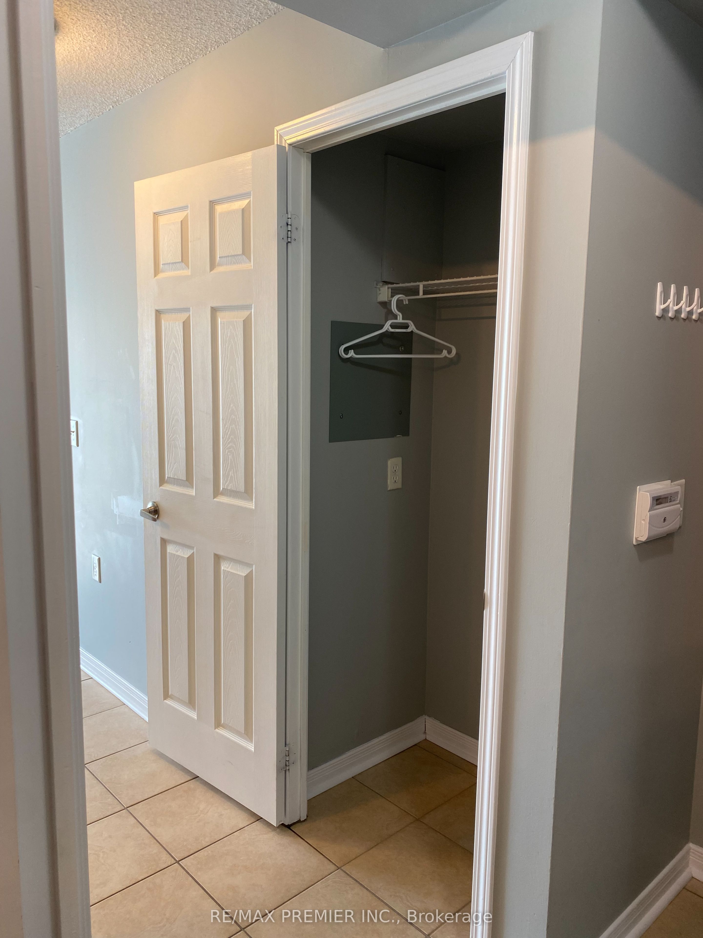 22 Olive Avenue 1201 Property Photo 10