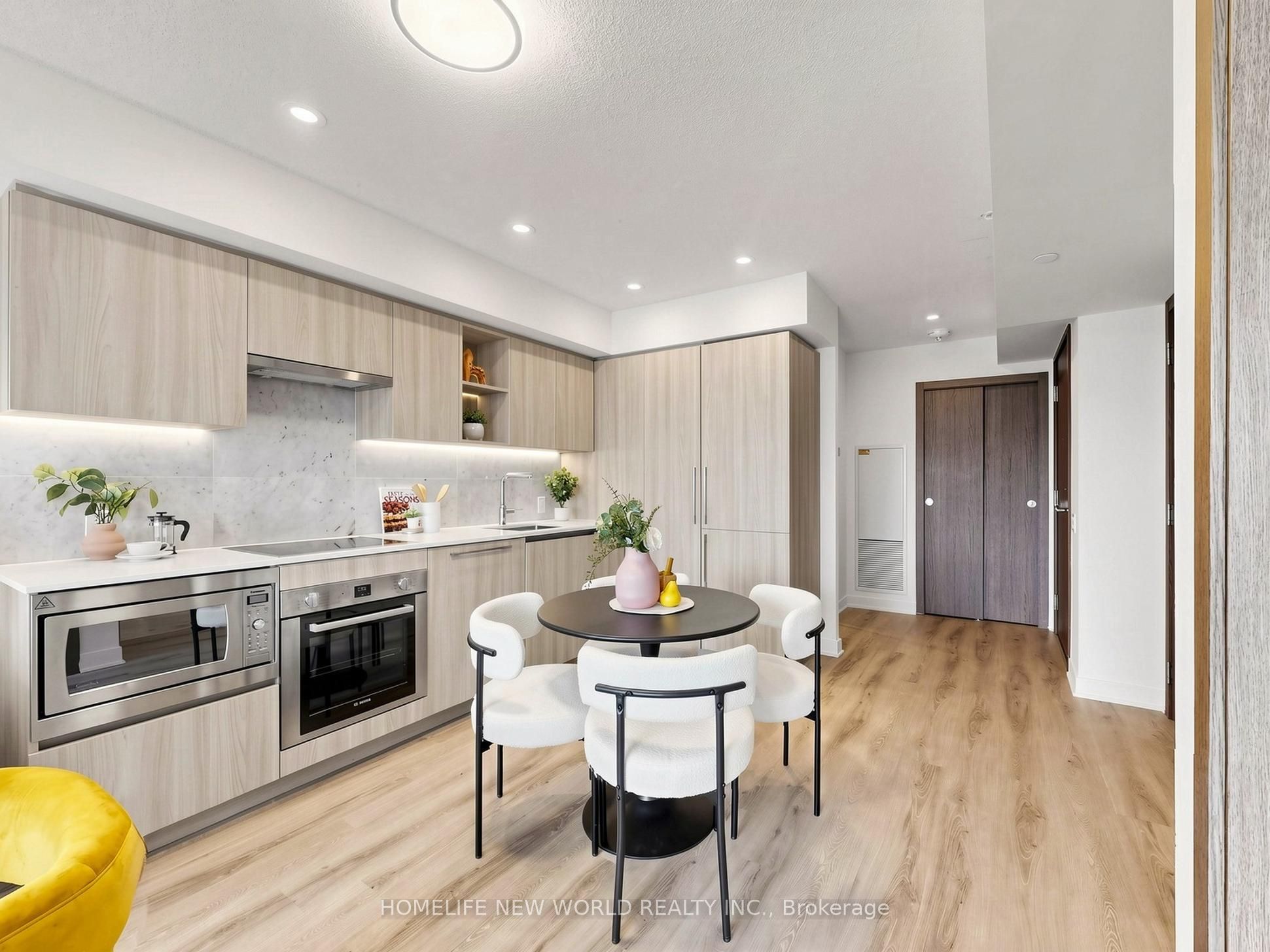 17 Bathurst Street 2011 Property Photo 1