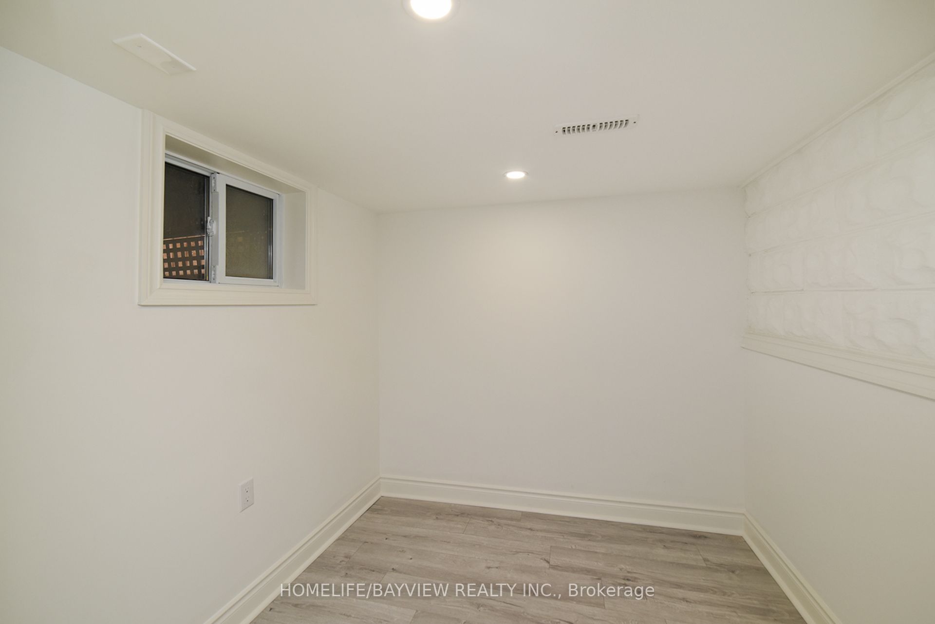 27 Cranbrooke Avenue Property Photo 16