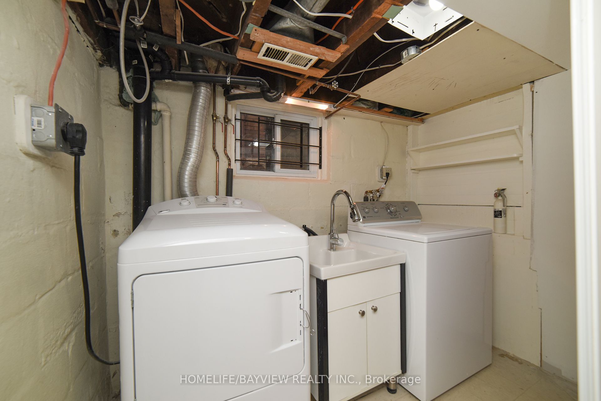27 Cranbrooke Avenue Property Photo 17
