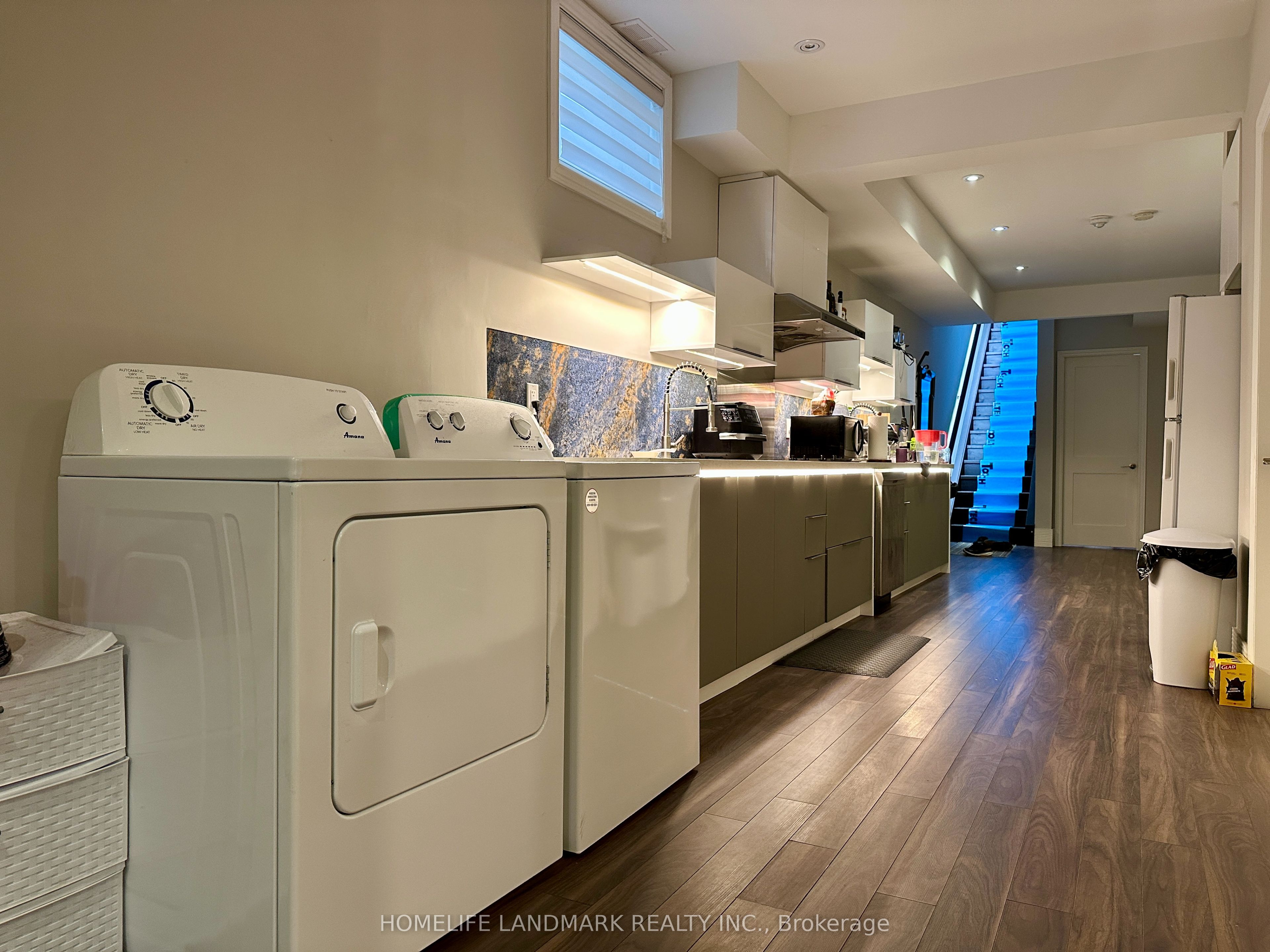 86 Pemberton Avenue Property Photo 5
