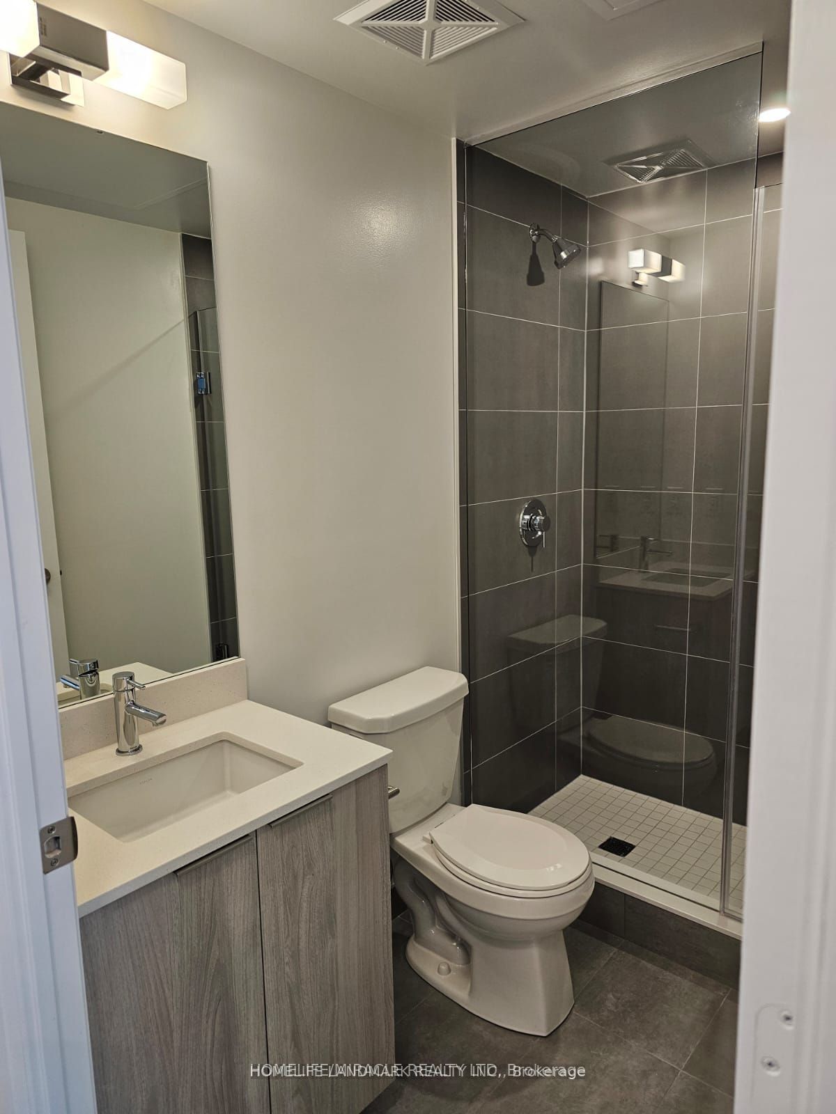 8 Widmer Street 3501 Property Photo 2