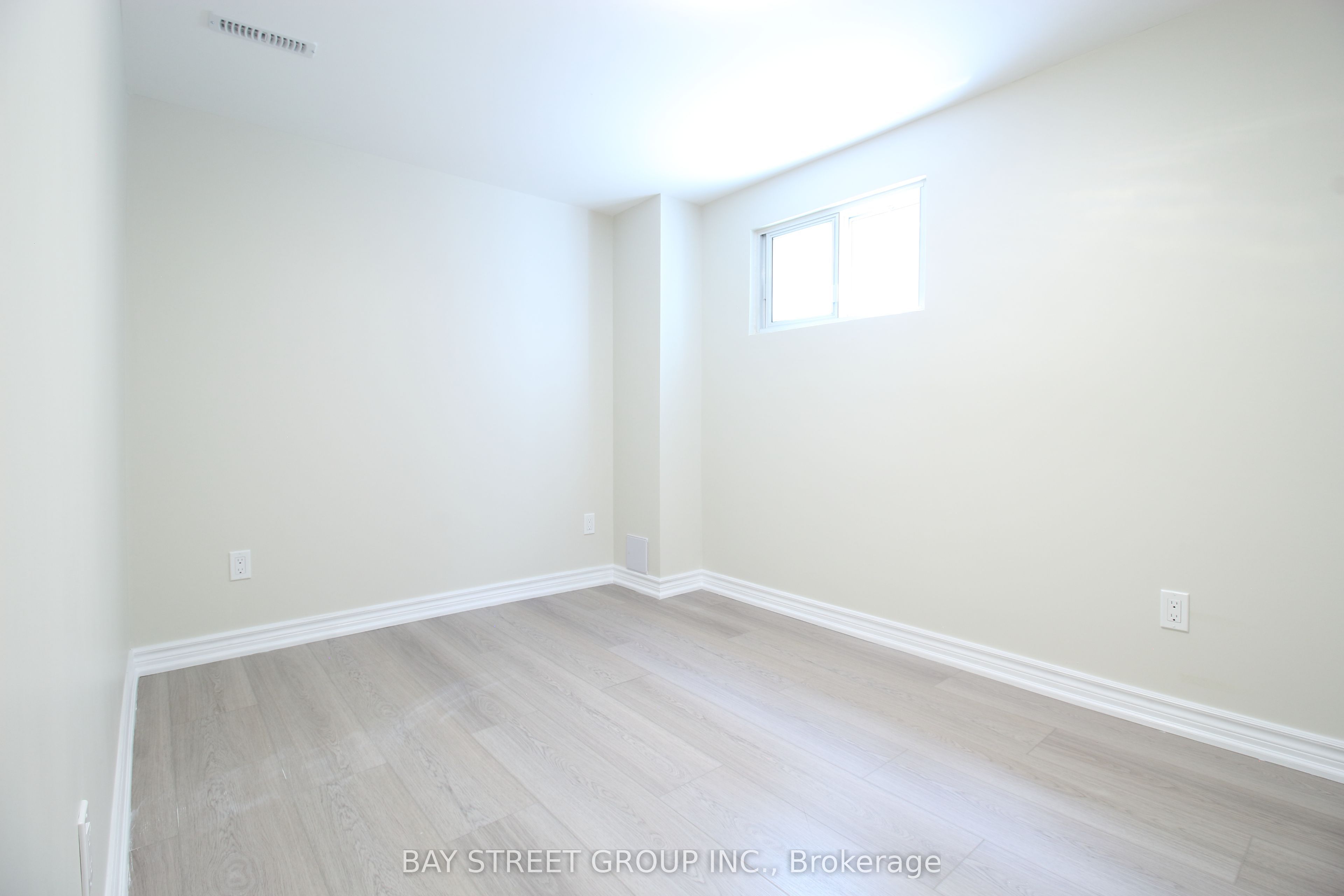 117 Pindar Crescent Basement Property Photo 18