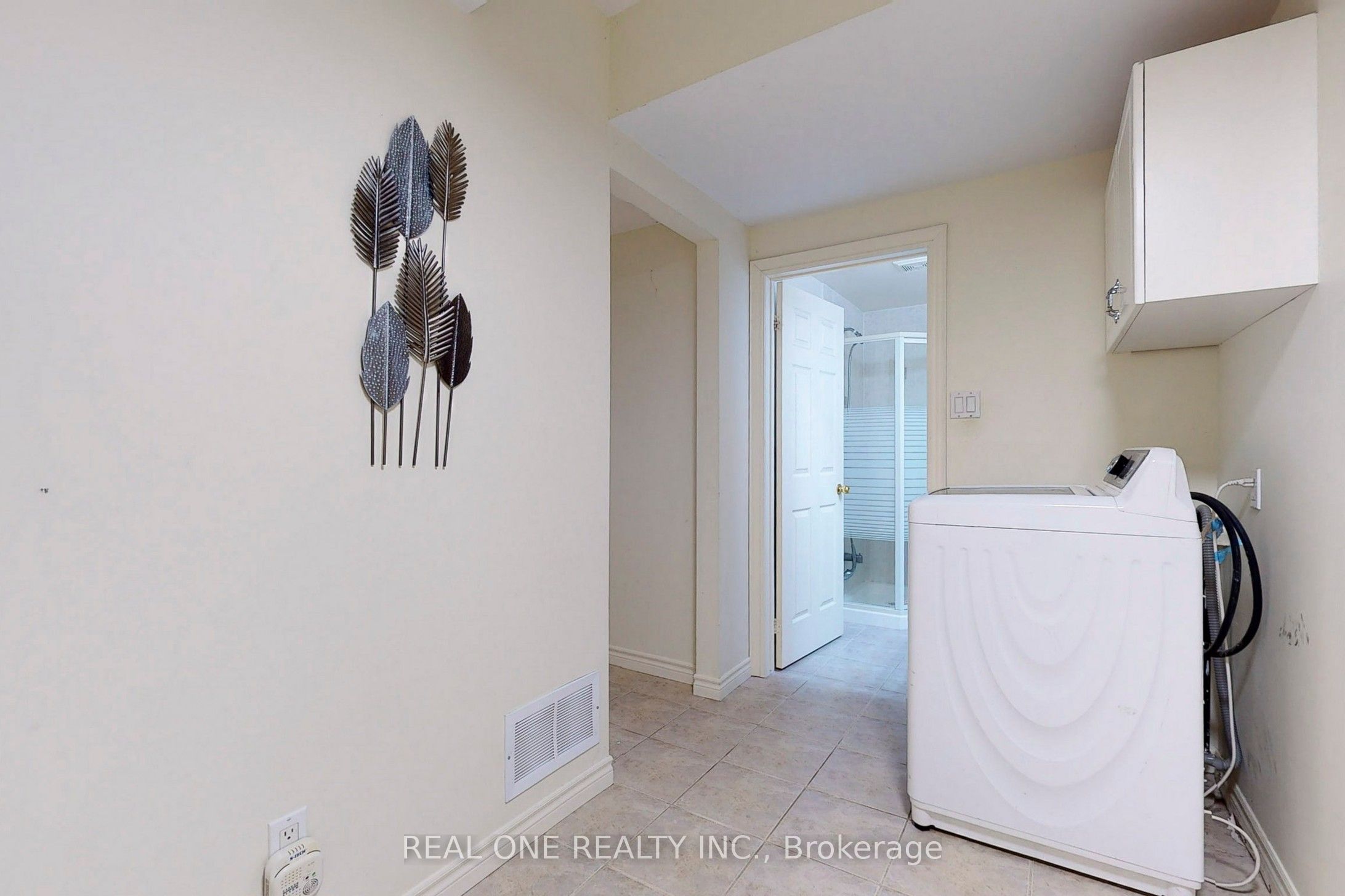 75 Green Meadows Circle Property Photo 7