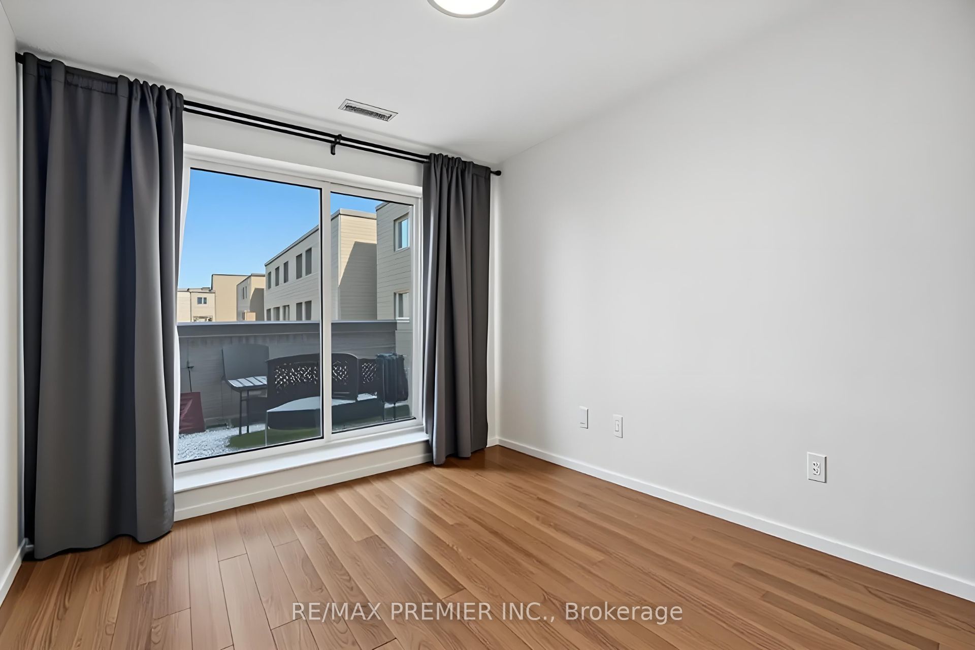4005 Don Mills Road 345 Property Photo 11