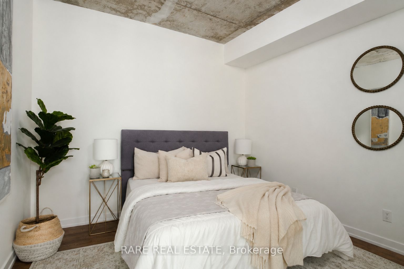 95 Bathurst Street 919 Property Photo 18