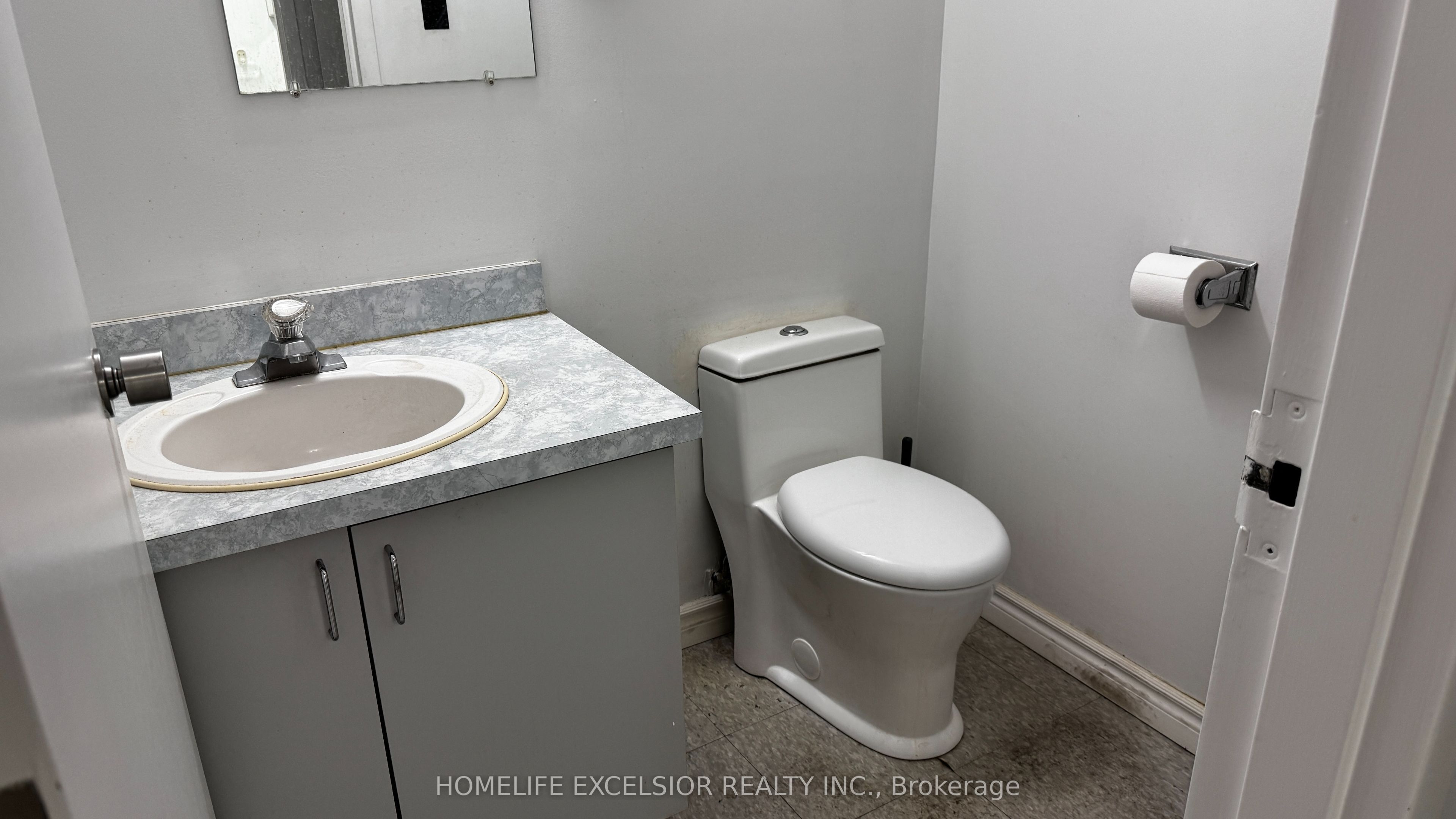 748-750 Gordon Baker Road Property Photo 19