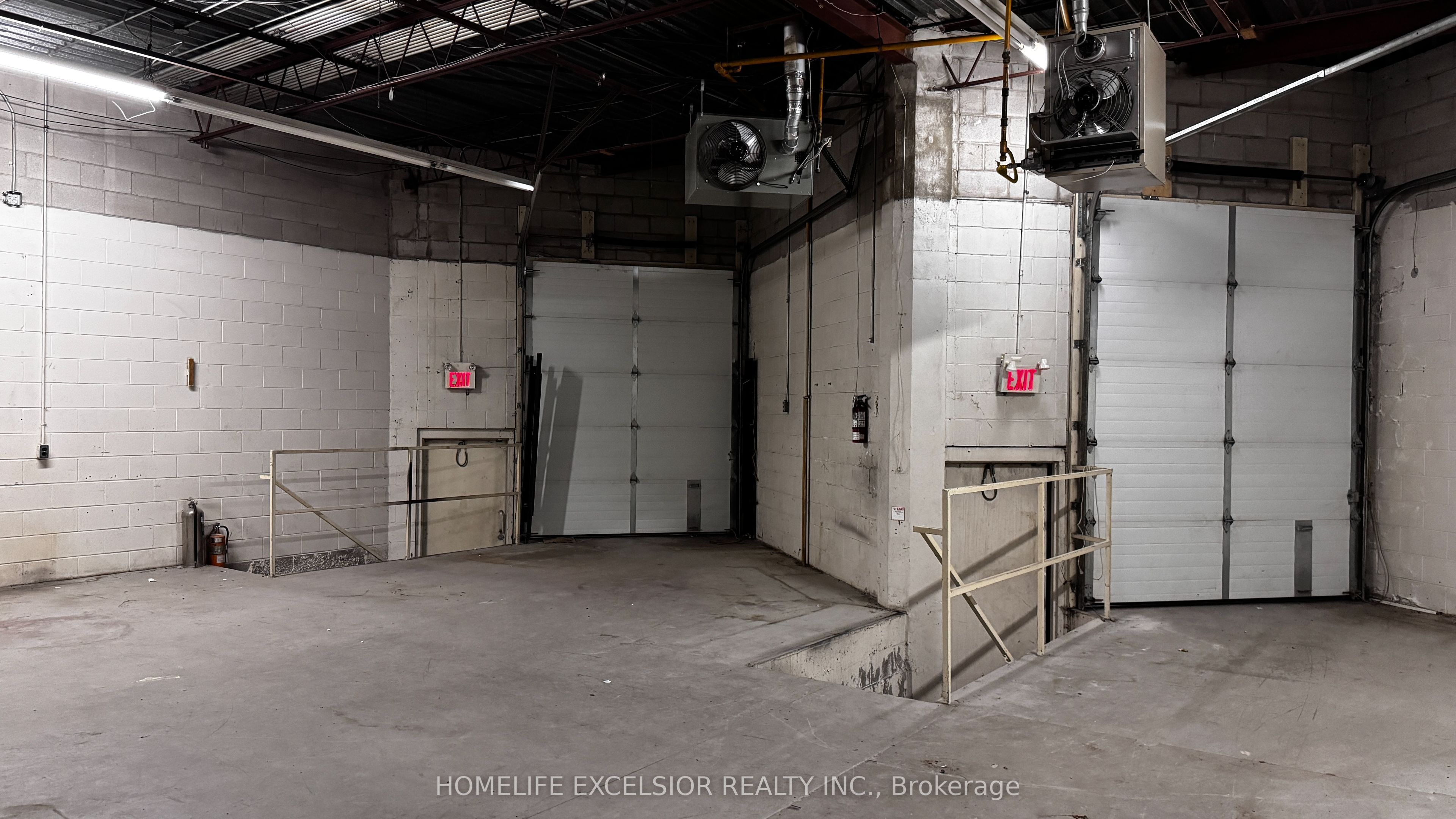 748-750 Gordon Baker Road Property Photo 24