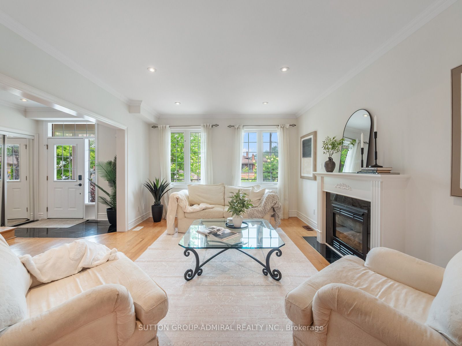 255 Cocksfield Avenue Property Photo 5