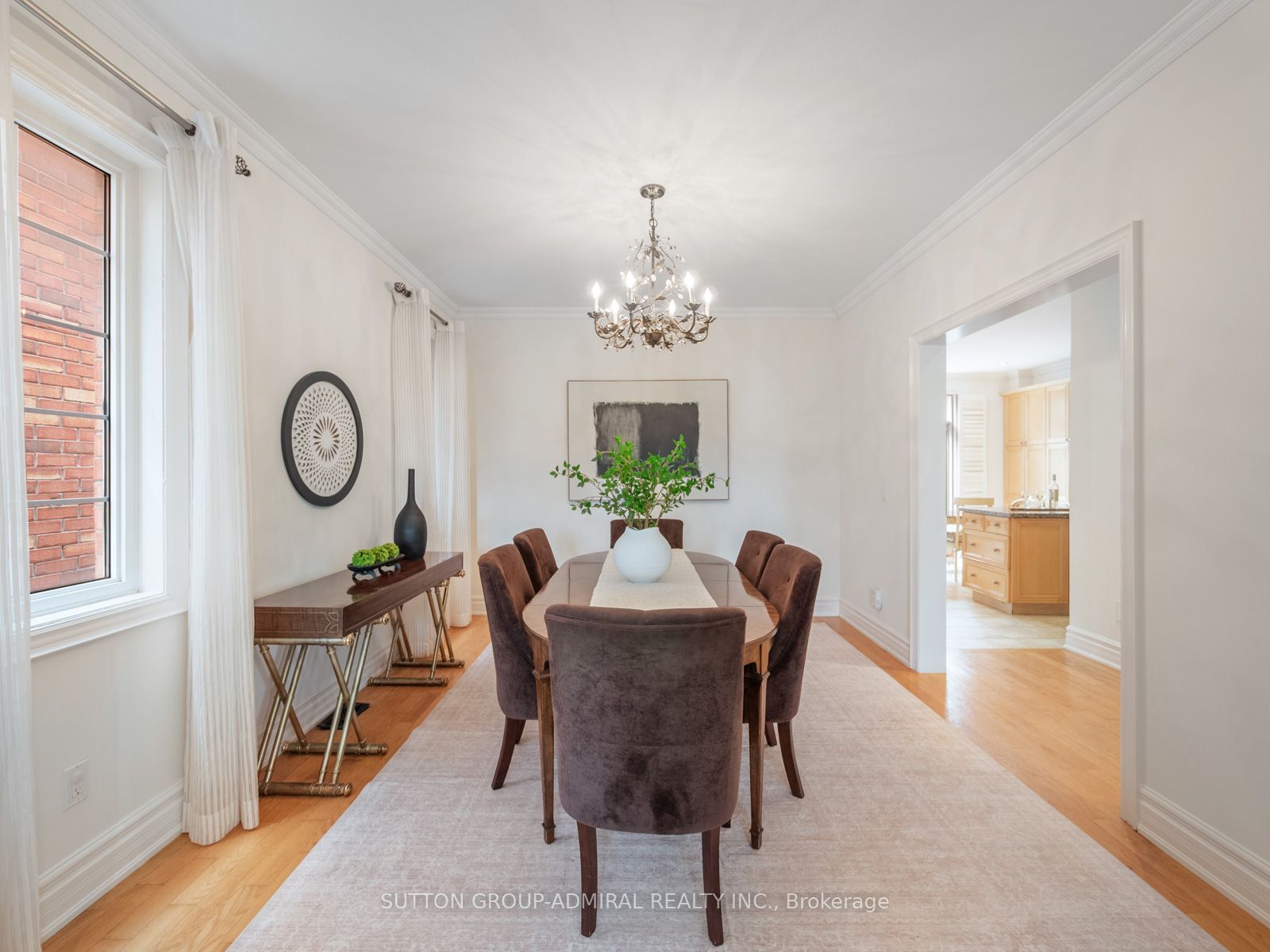 255 Cocksfield Avenue Property Photo 6