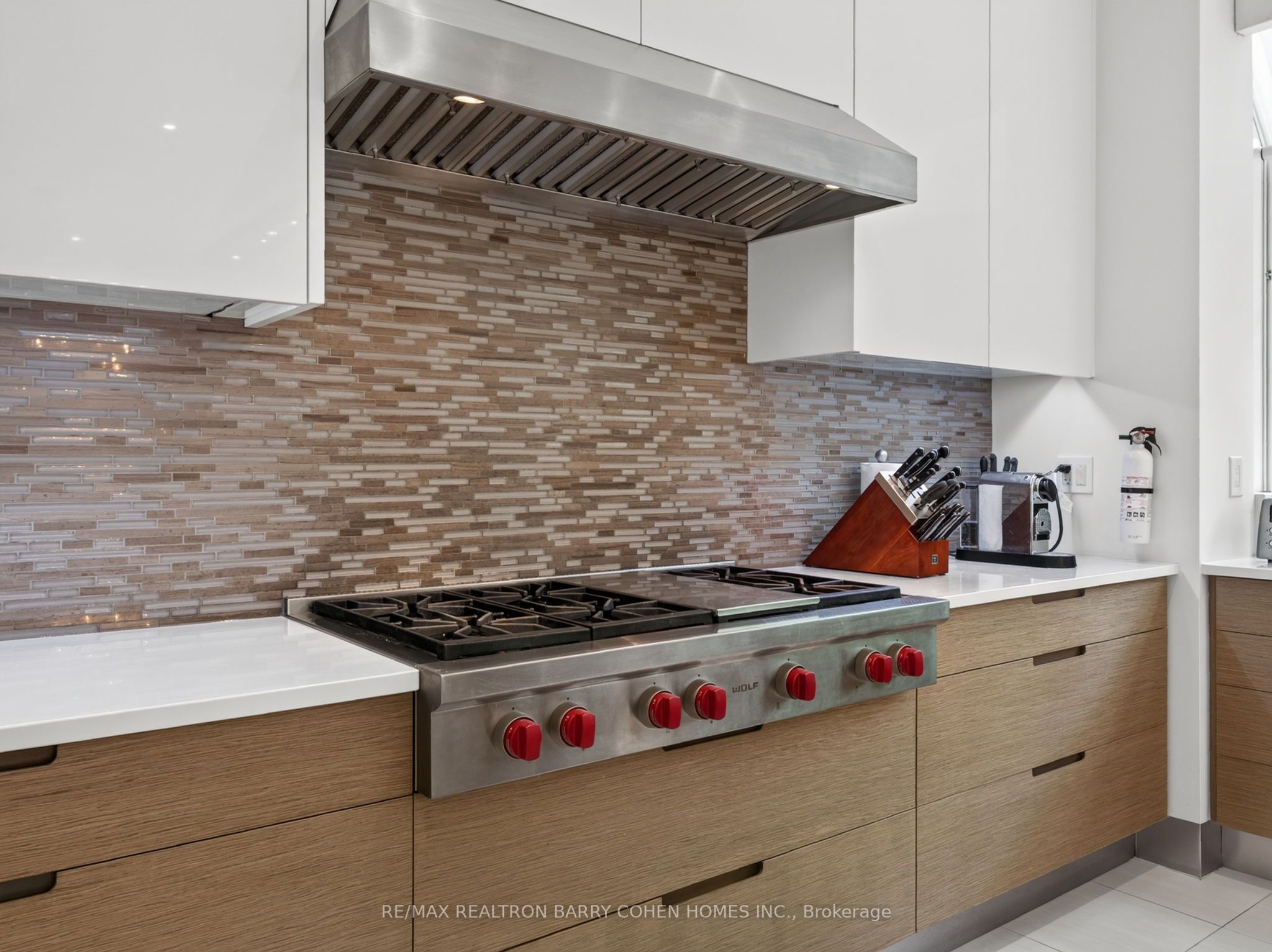17 Alderbrook Drive Property Photo 10