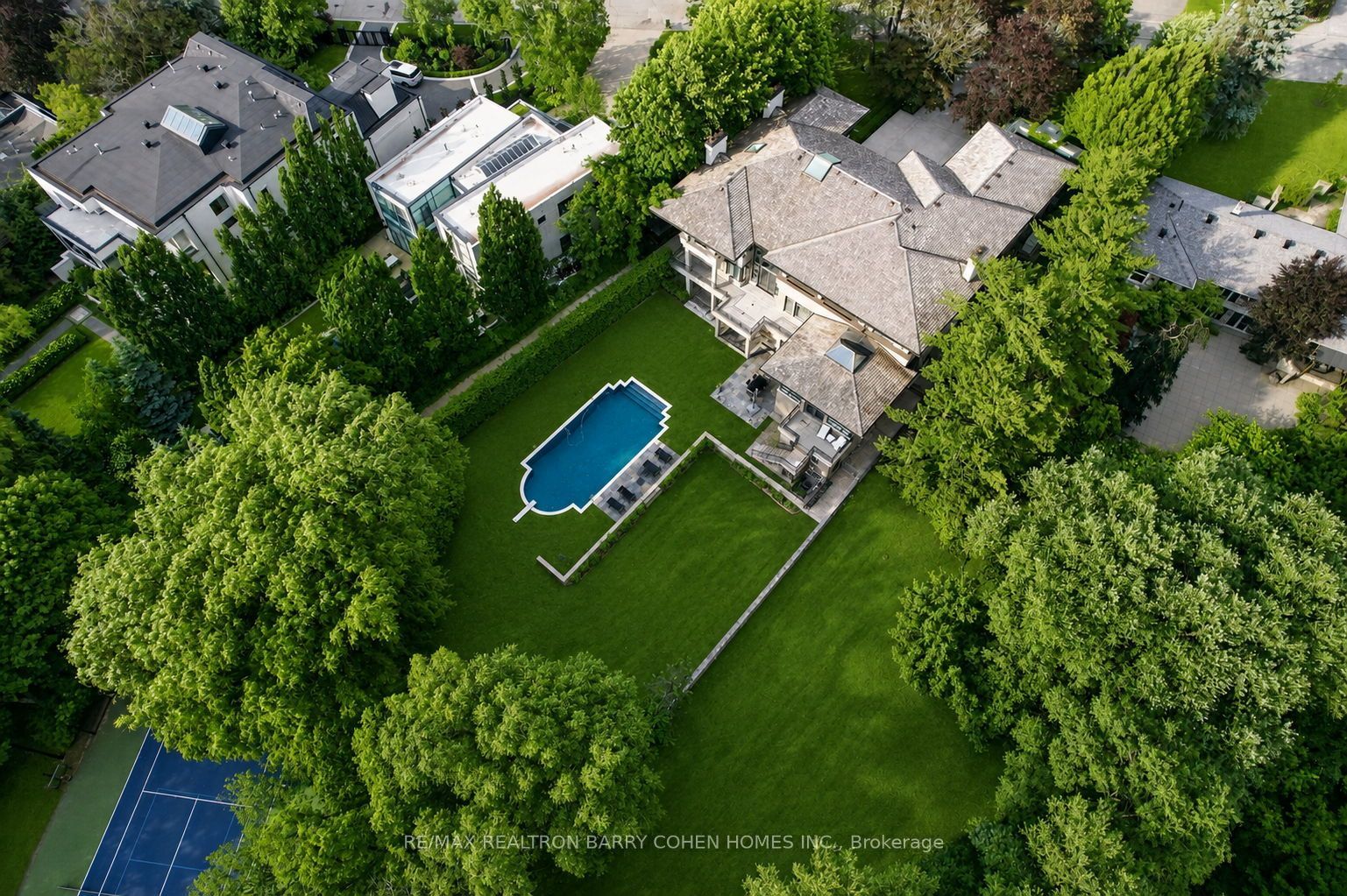 17 Alderbrook Drive Property Photo 48