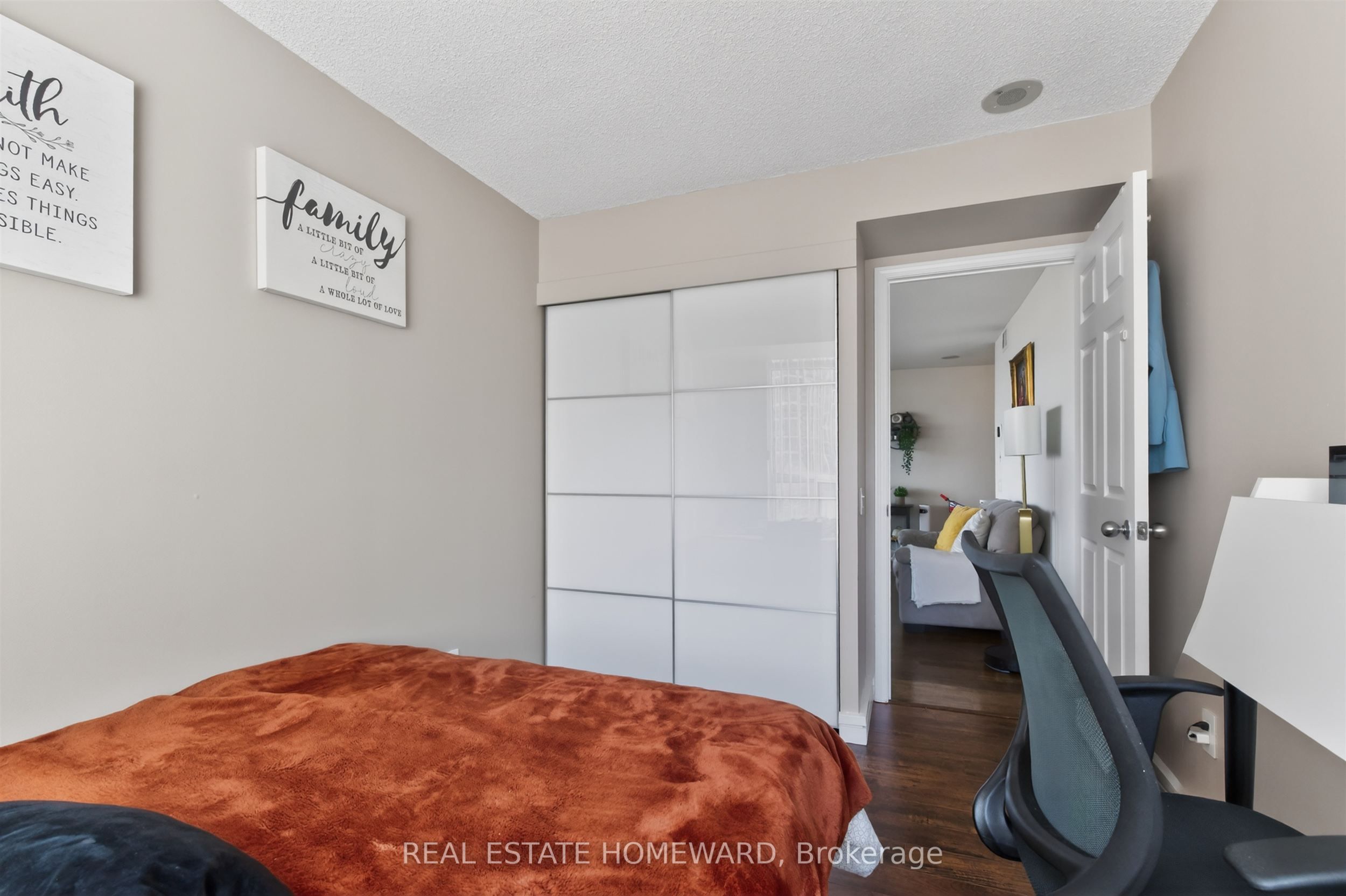 30 Harrison Garden Boulevard 602 Property Photo 23
