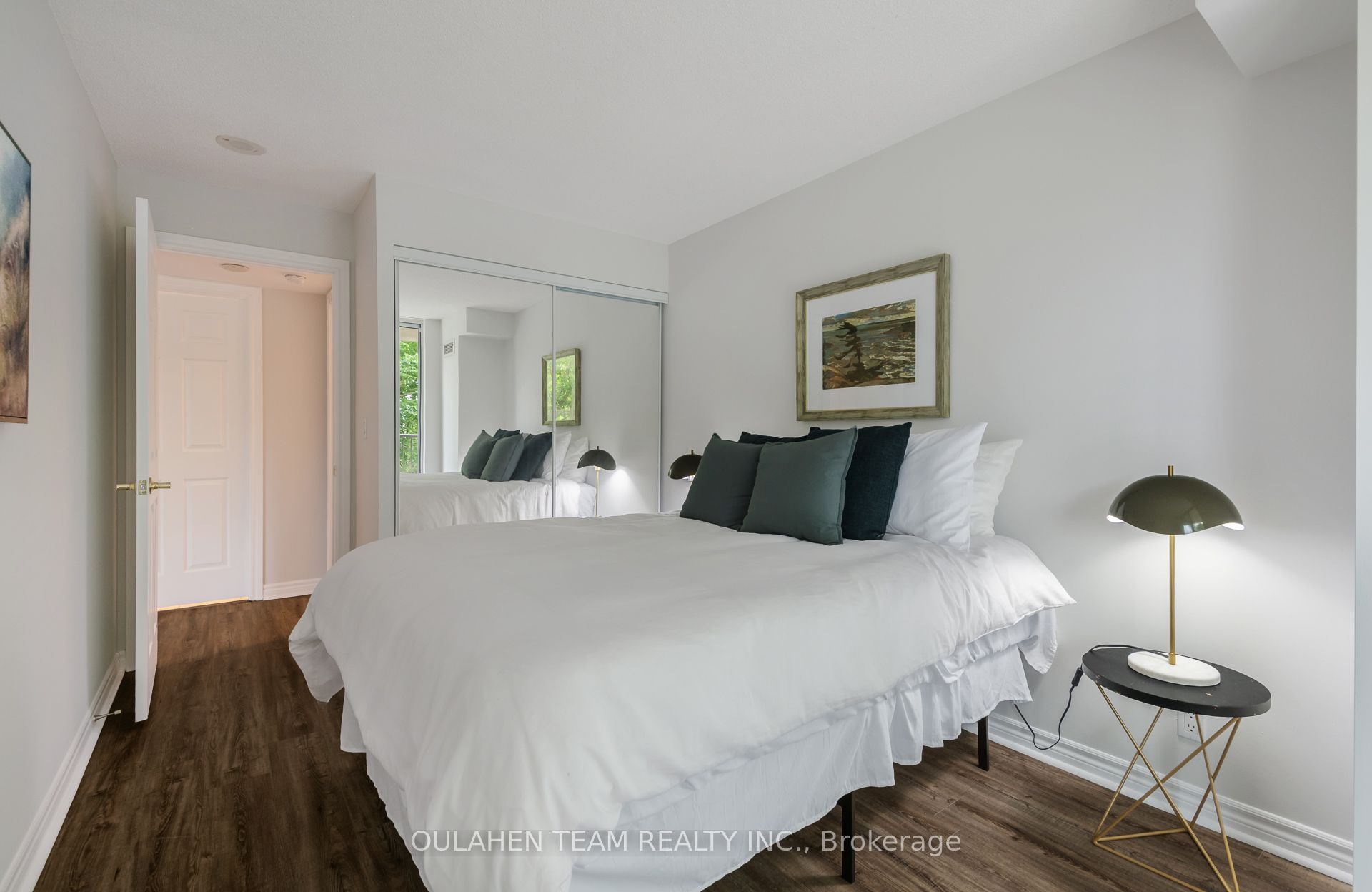 16 Dallimore Circle 212 Property Photo 20