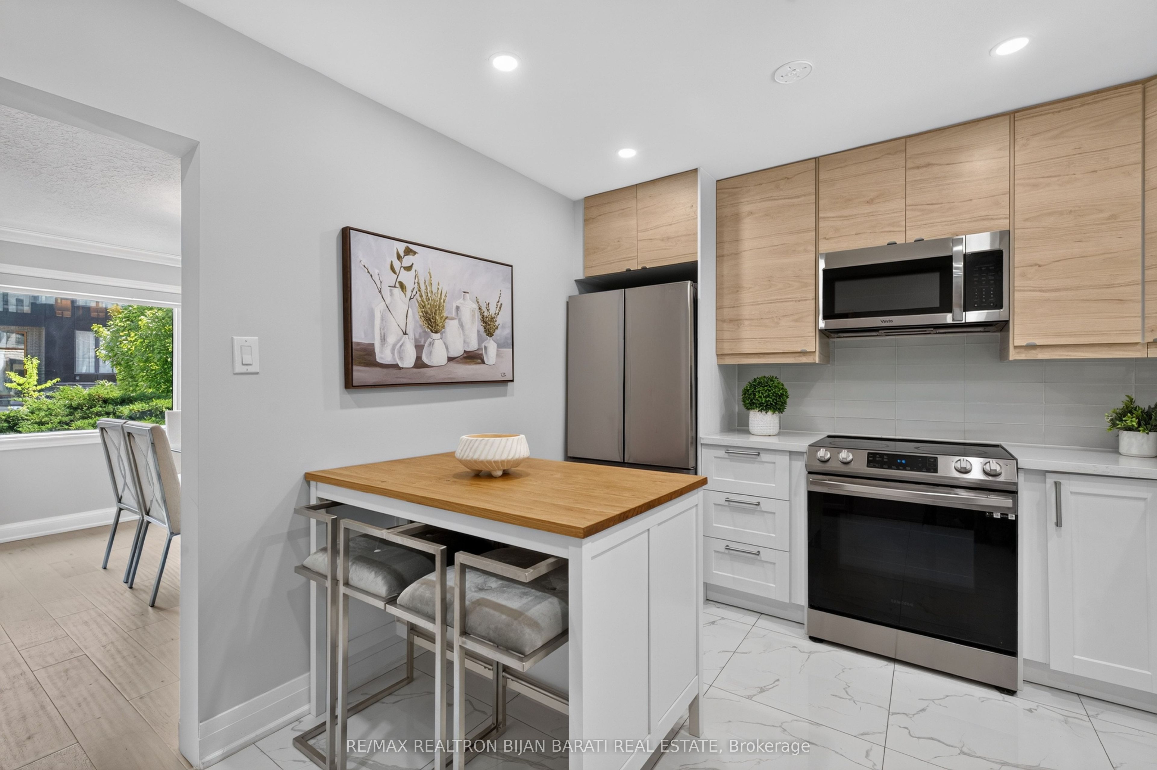 42 Franklin Avenue Property Photo 11