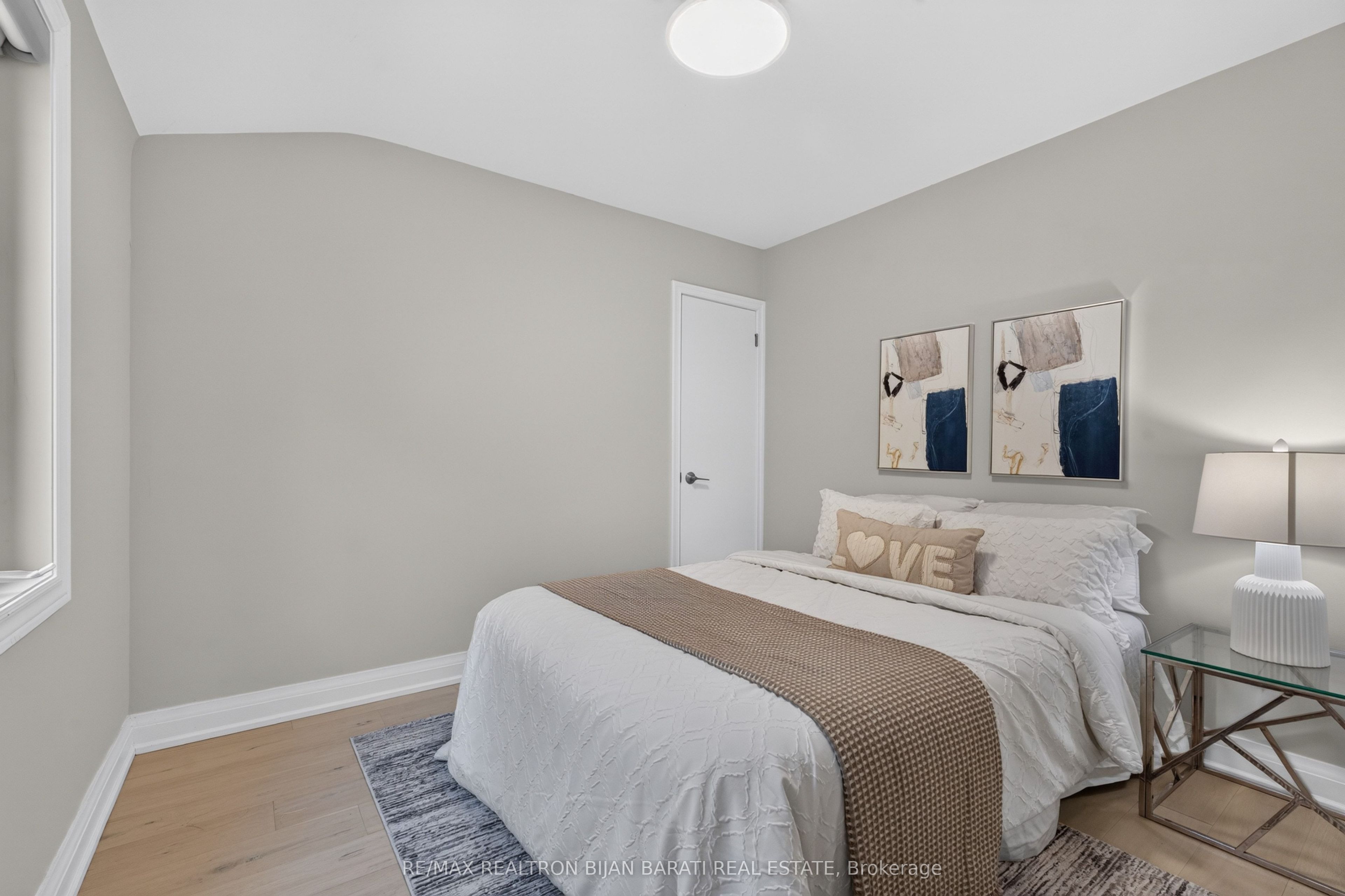 42 Franklin Avenue Property Photo 20