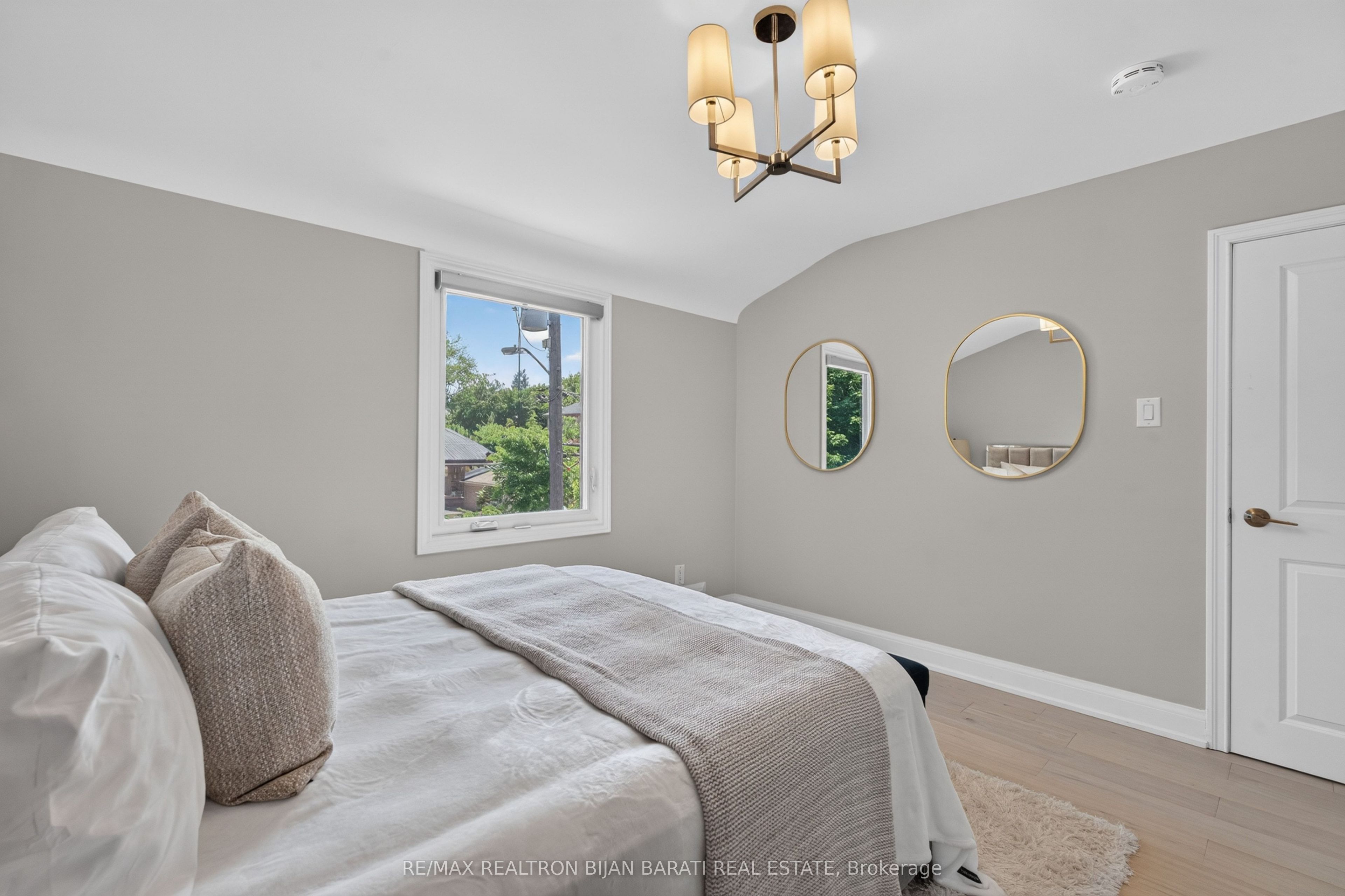 42 Franklin Avenue Property Photo 25