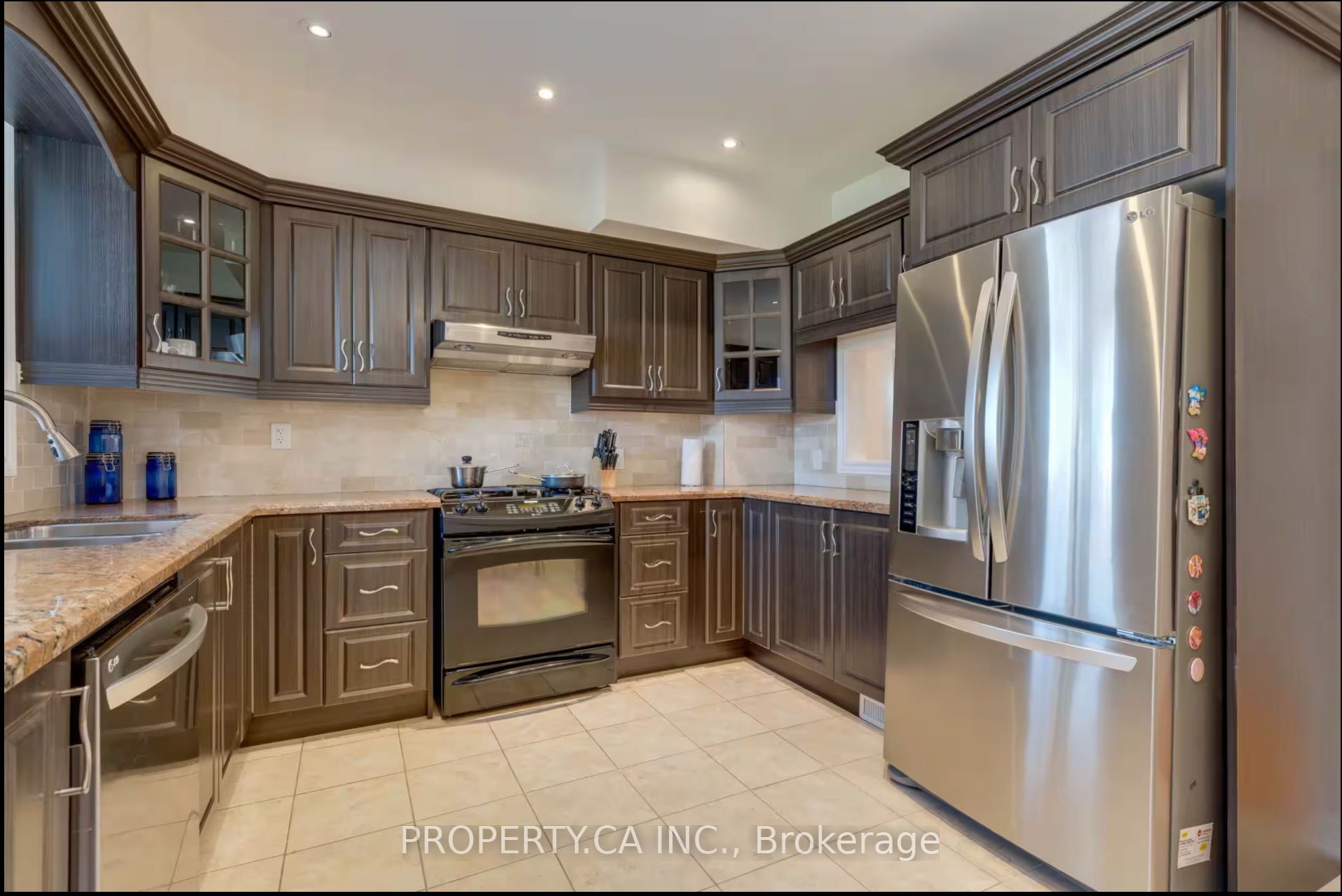 34 Ashbury Avenue Property Photo 6
