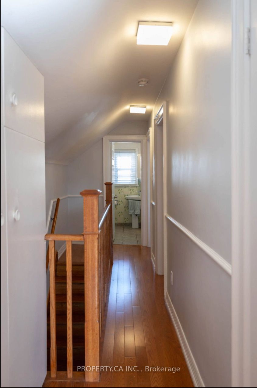 34 Ashbury Avenue Property Photo 17