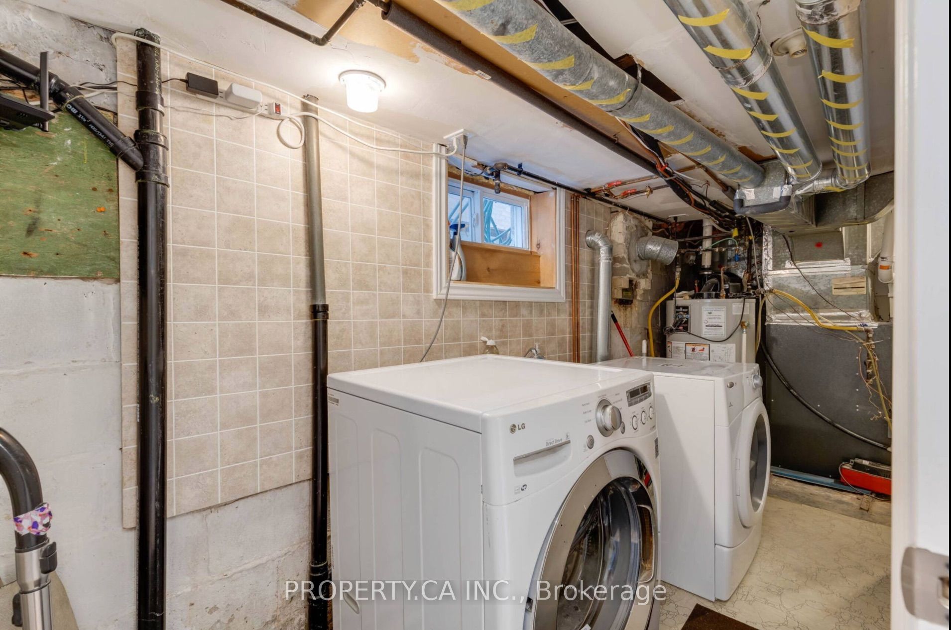 34 Ashbury Avenue Property Photo 19