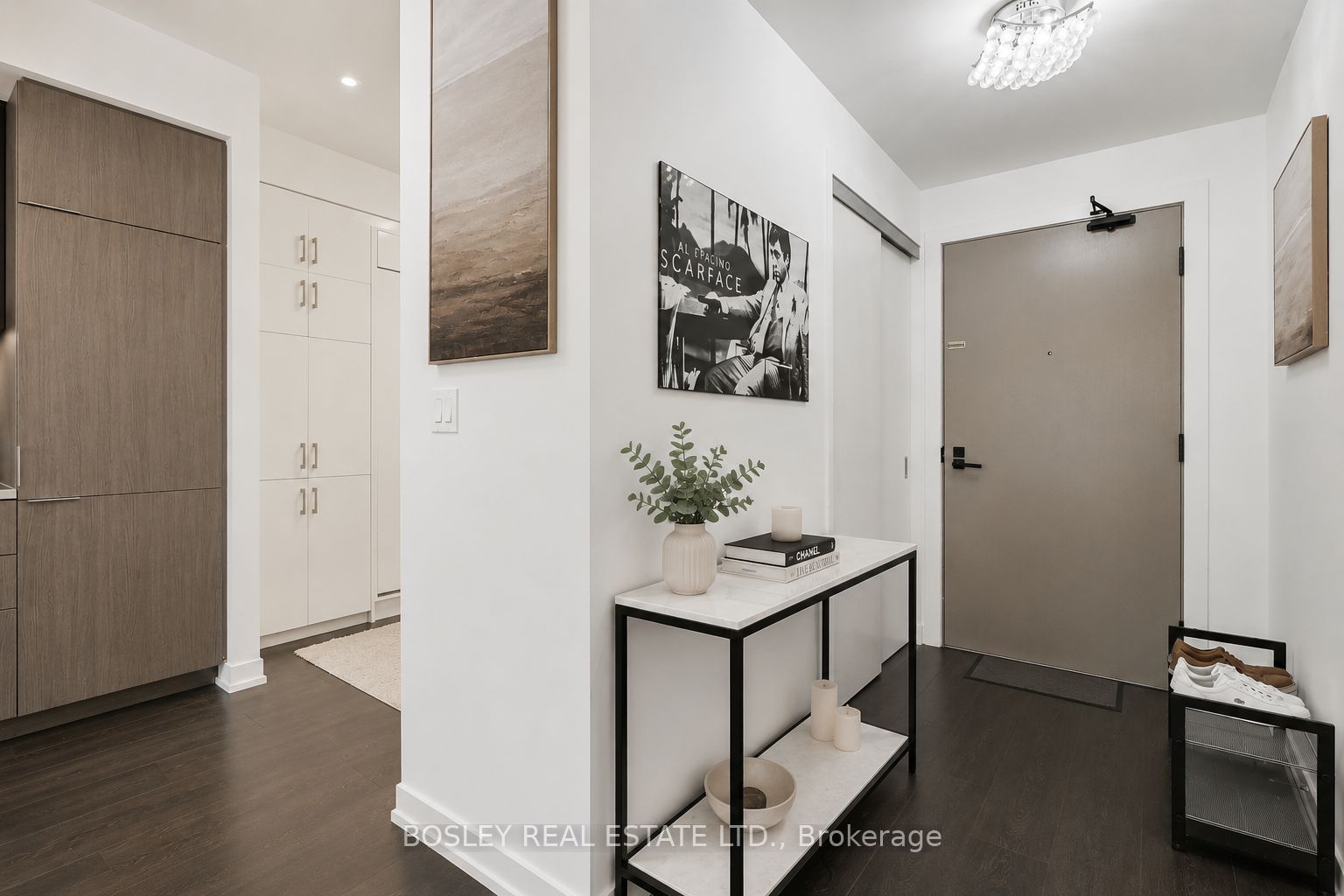 223 St Clair Avenue 209 Property Photo 1