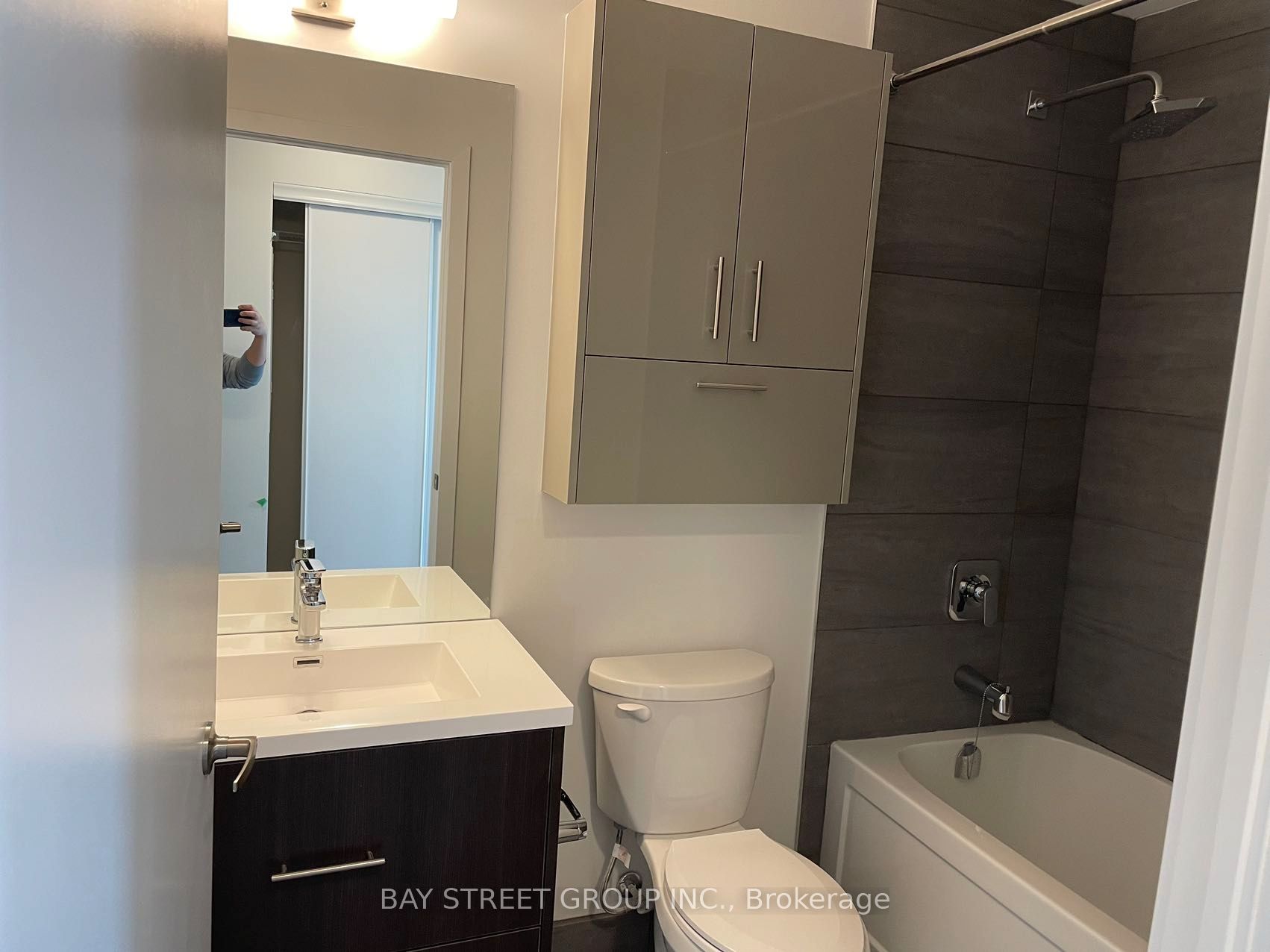 188 Fairview Mall Drive 2507 Property Photo 13